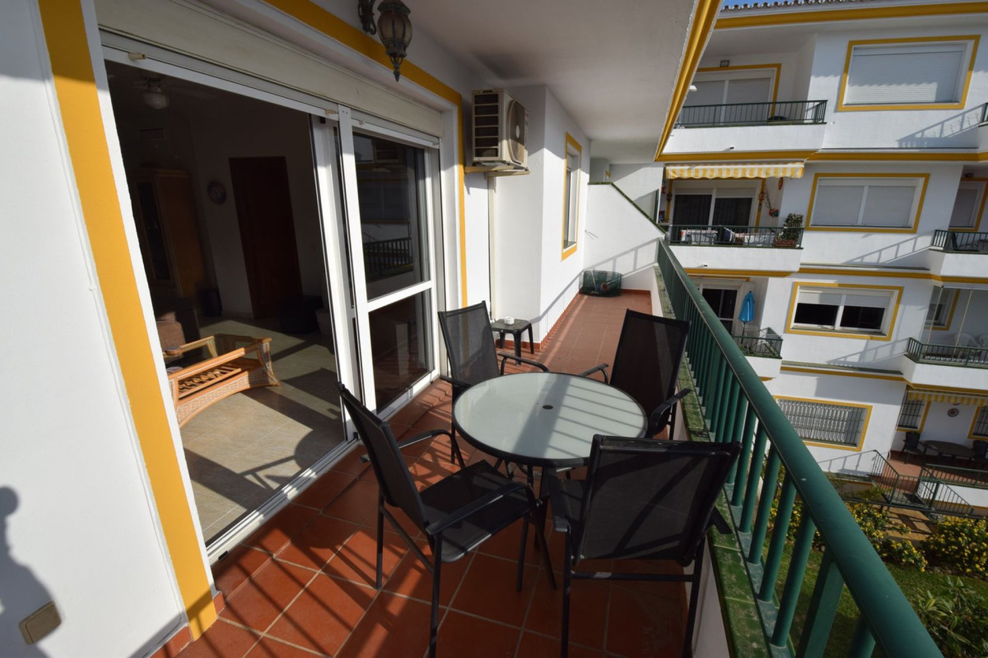 Resale - Apartment - Middle Floor Apartment - Mijas - La Cala De Mijas