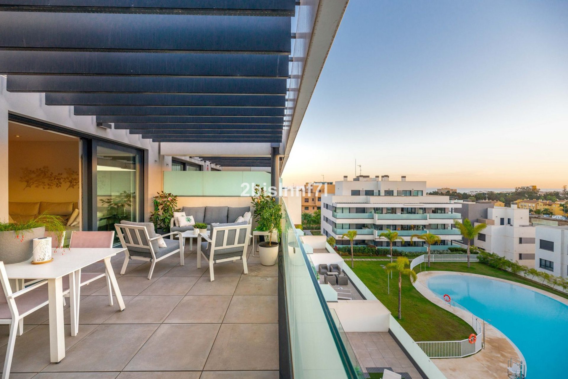 Resale - Apartment - Middle Floor Apartment - Mijas - La Cala De Mijas