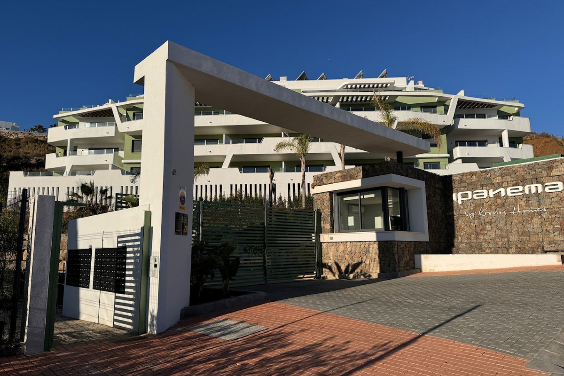 Resale - Apartment - Middle Floor Apartment - Mijas - La Cala