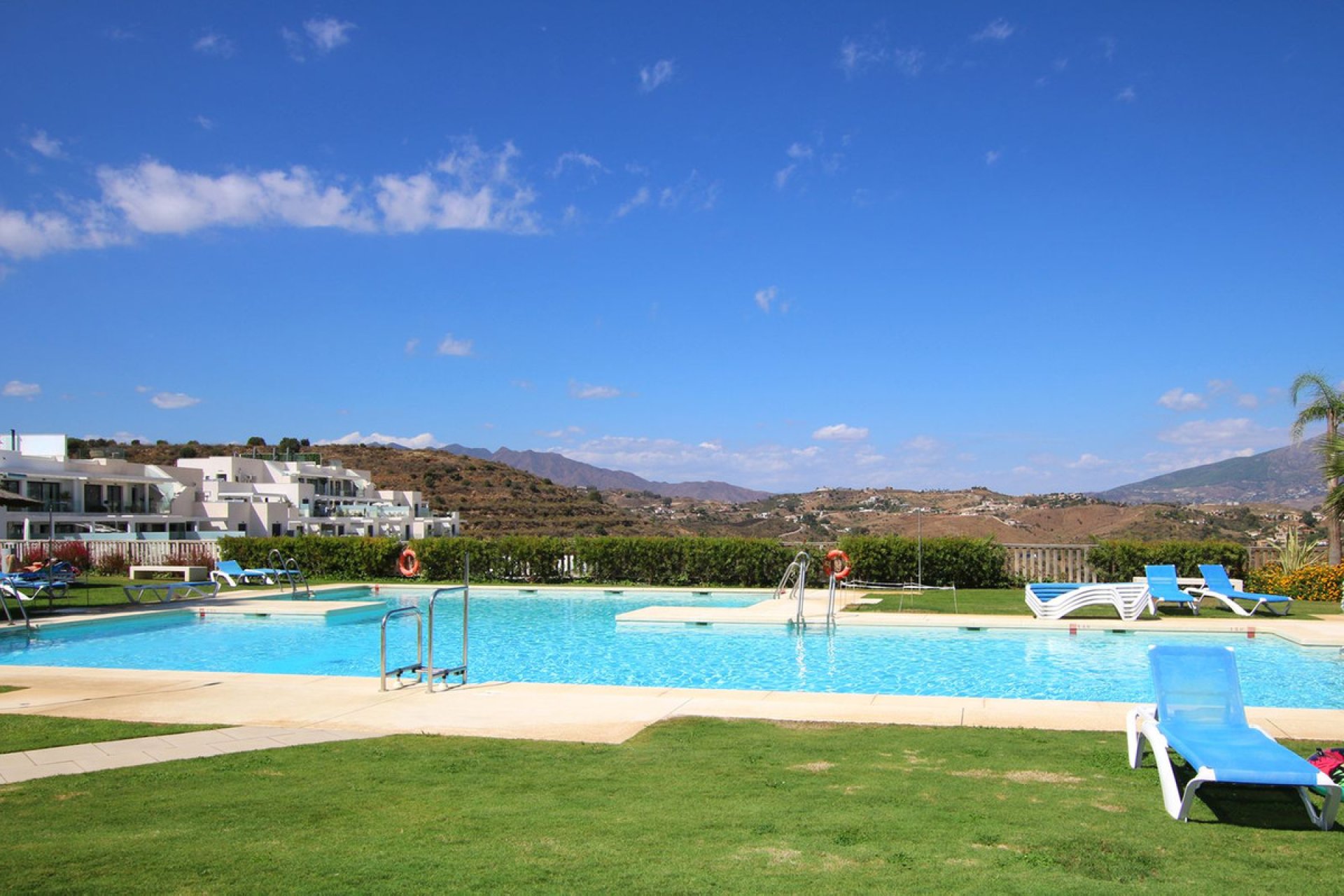 Resale - Apartment - Middle Floor Apartment - Mijas - La Cala