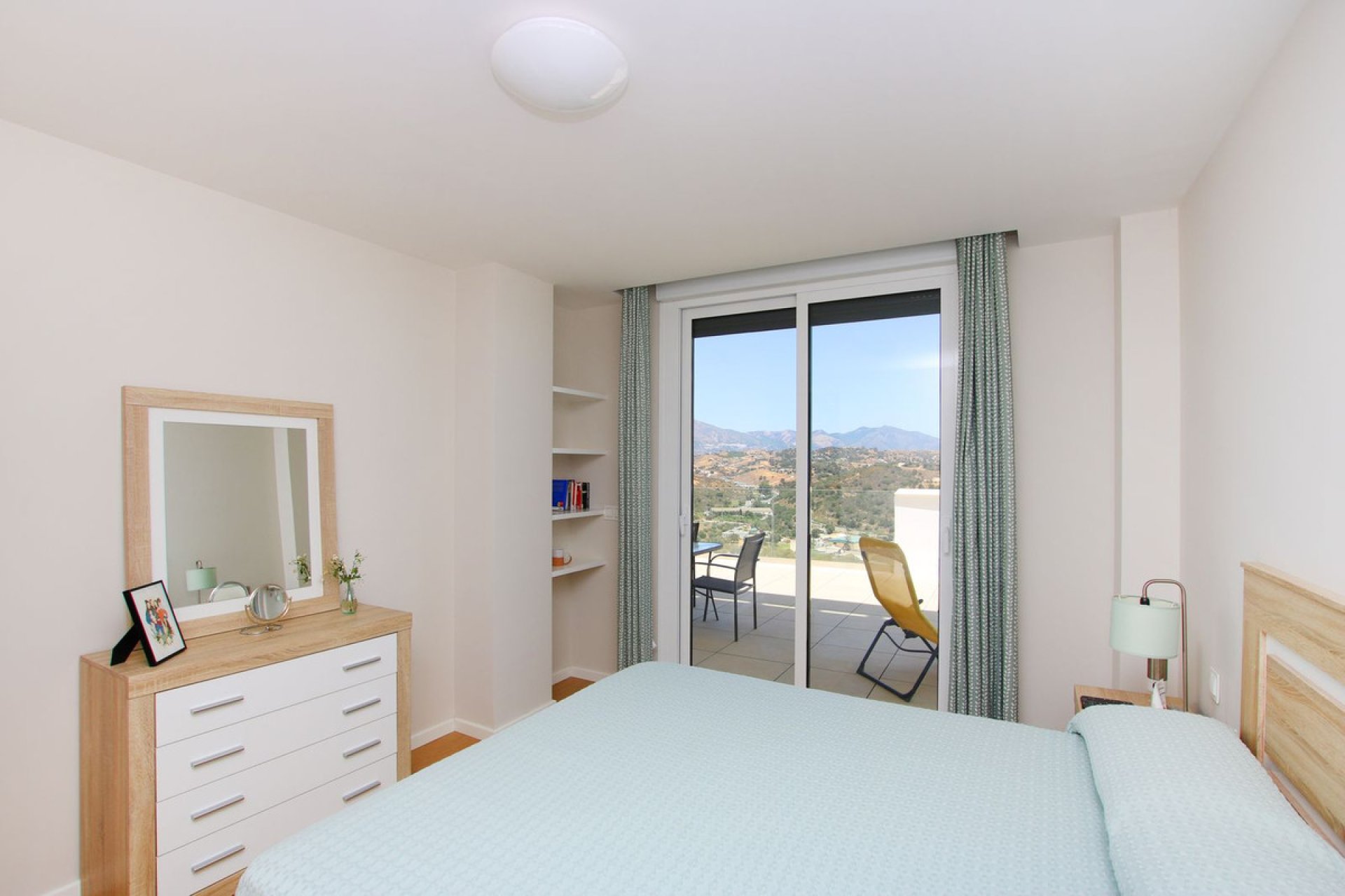 Resale - Apartment - Middle Floor Apartment - Mijas - La Cala