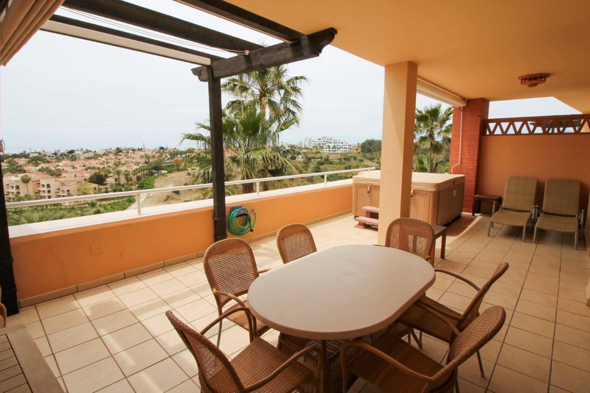 Resale - Apartment - Middle Floor Apartment - Mijas - Las Lagunas