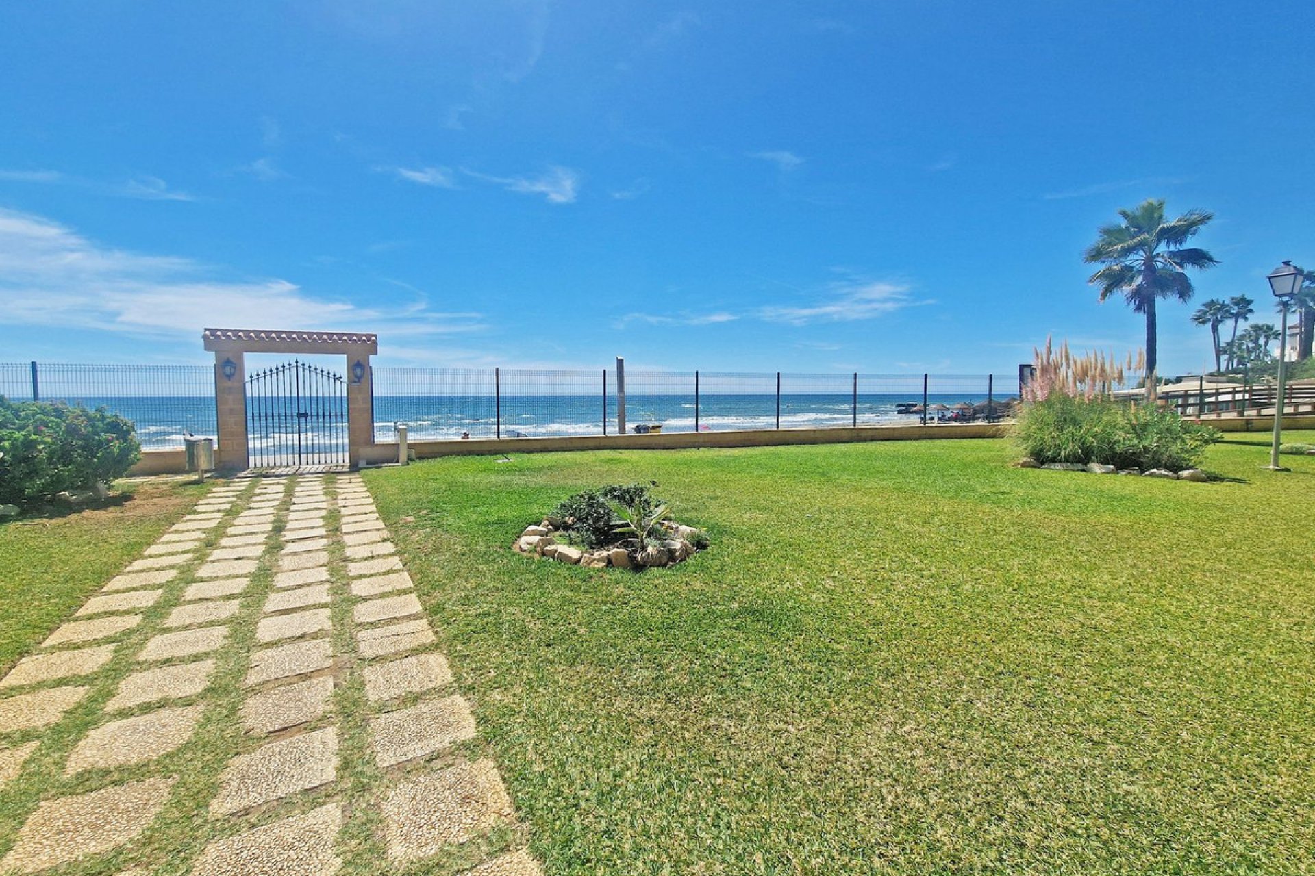 Resale - Apartment - Middle Floor Apartment - Mijas - Riviera Del Sol