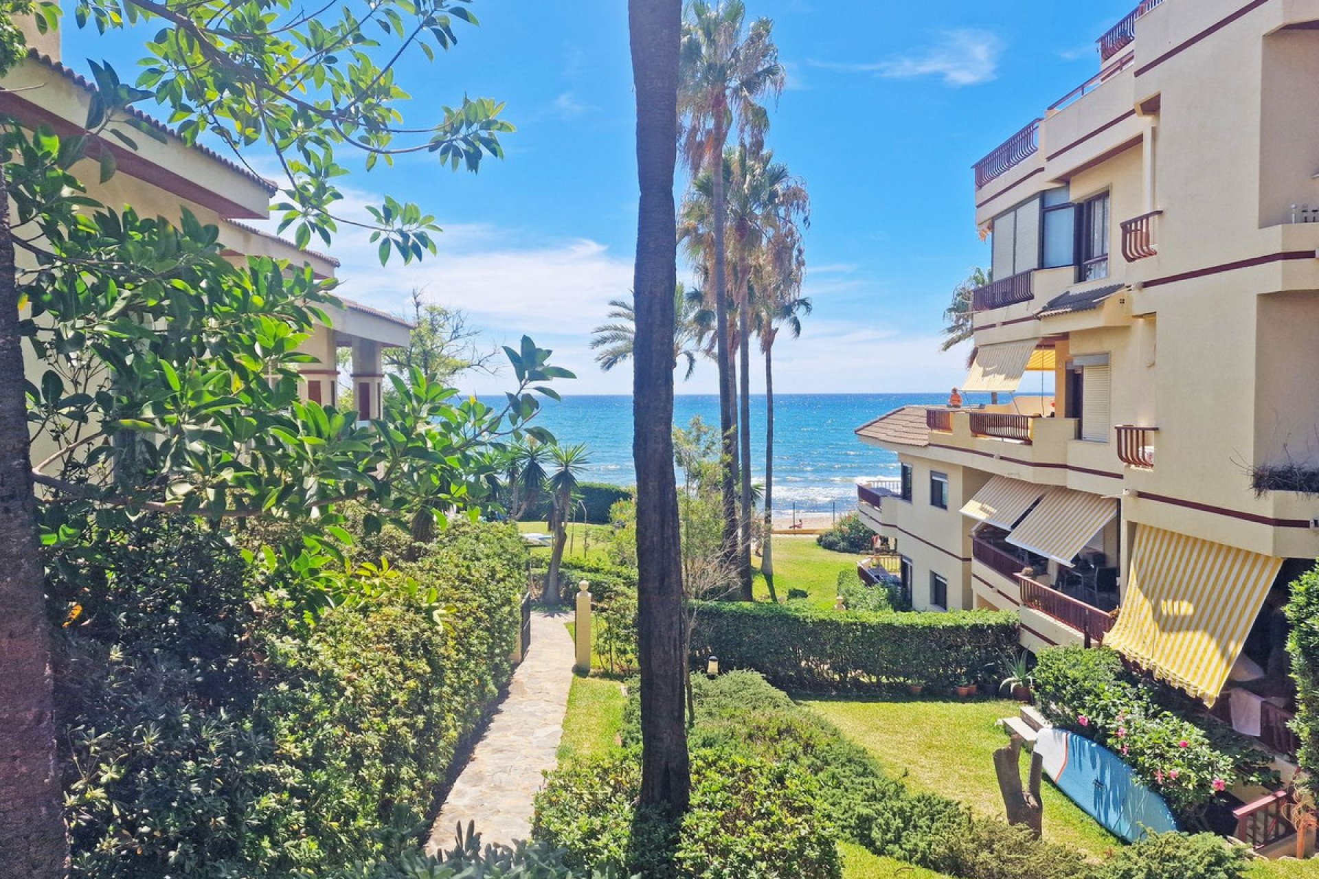 Resale - Apartment - Middle Floor Apartment - Mijas - Riviera Del Sol