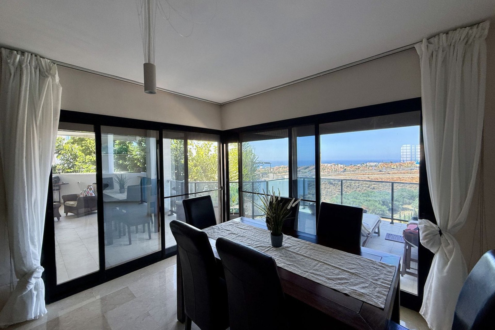 Resale - Apartment - Middle Floor Apartment - Mijas - Riviera Del Sol