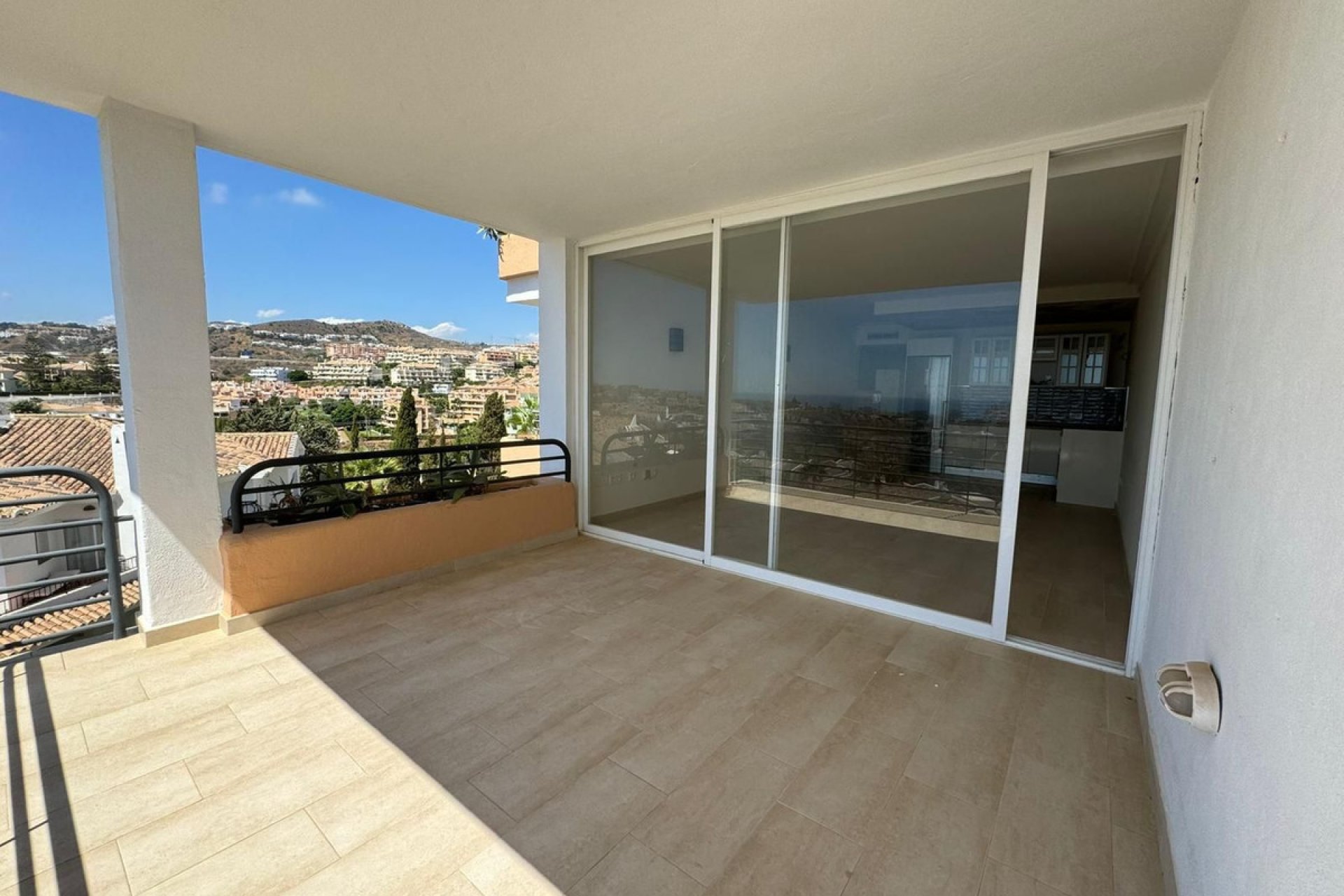 Resale - Apartment - Middle Floor Apartment - Mijas - Riviera Del Sol