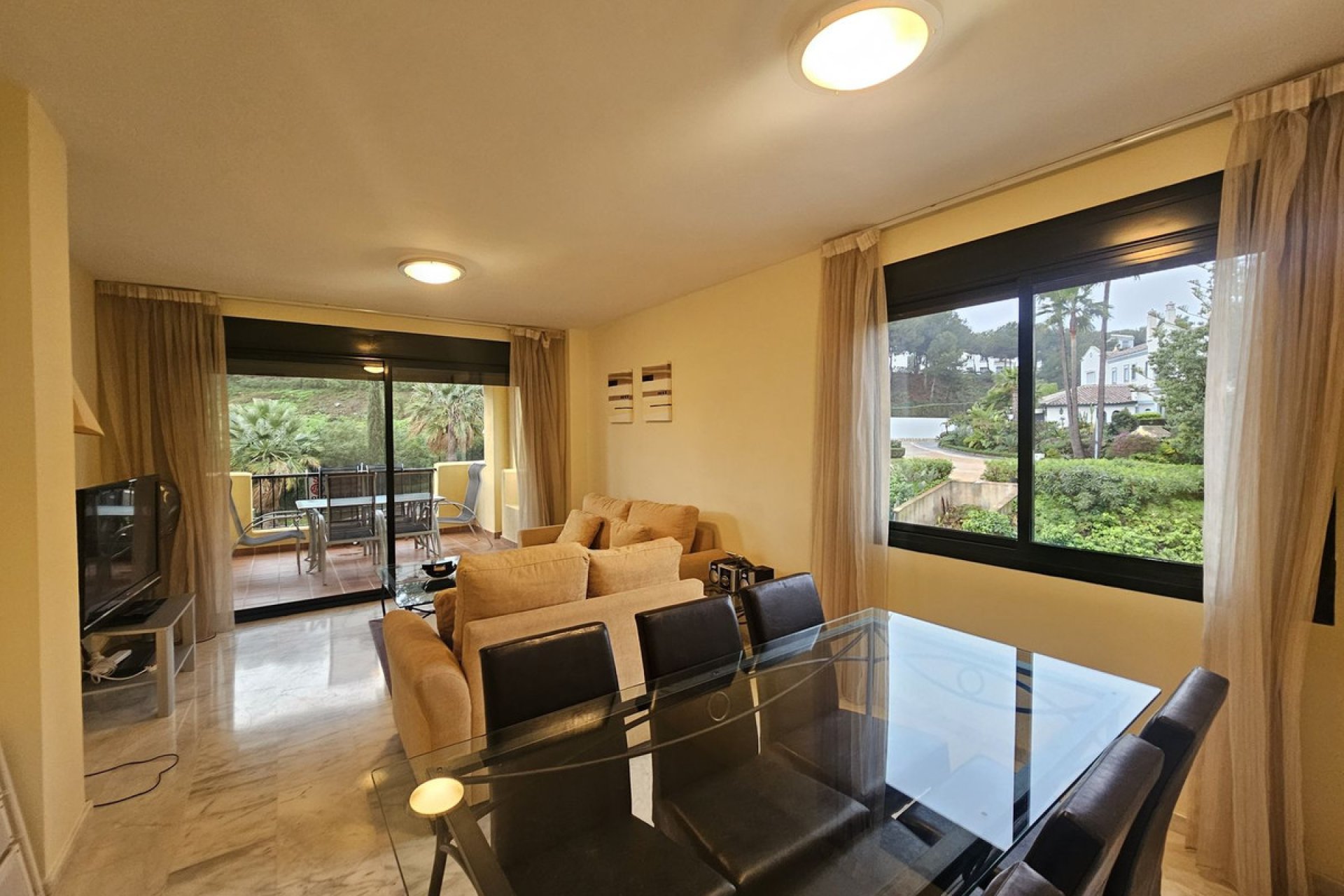 Resale - Apartment - Middle Floor Apartment - Mijas - Riviera Del Sol