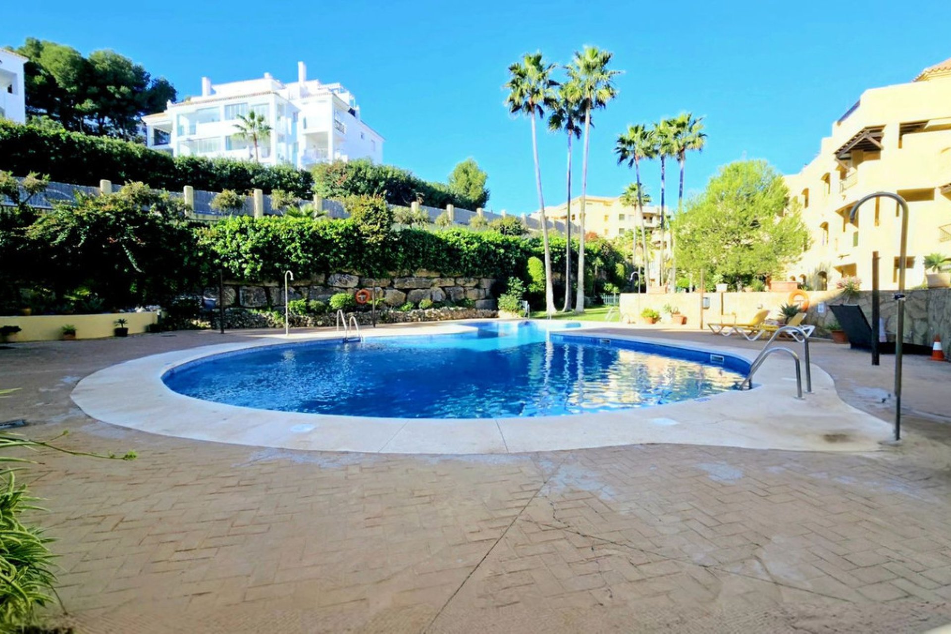 Resale - Apartment - Middle Floor Apartment - Mijas - Riviera Del Sol