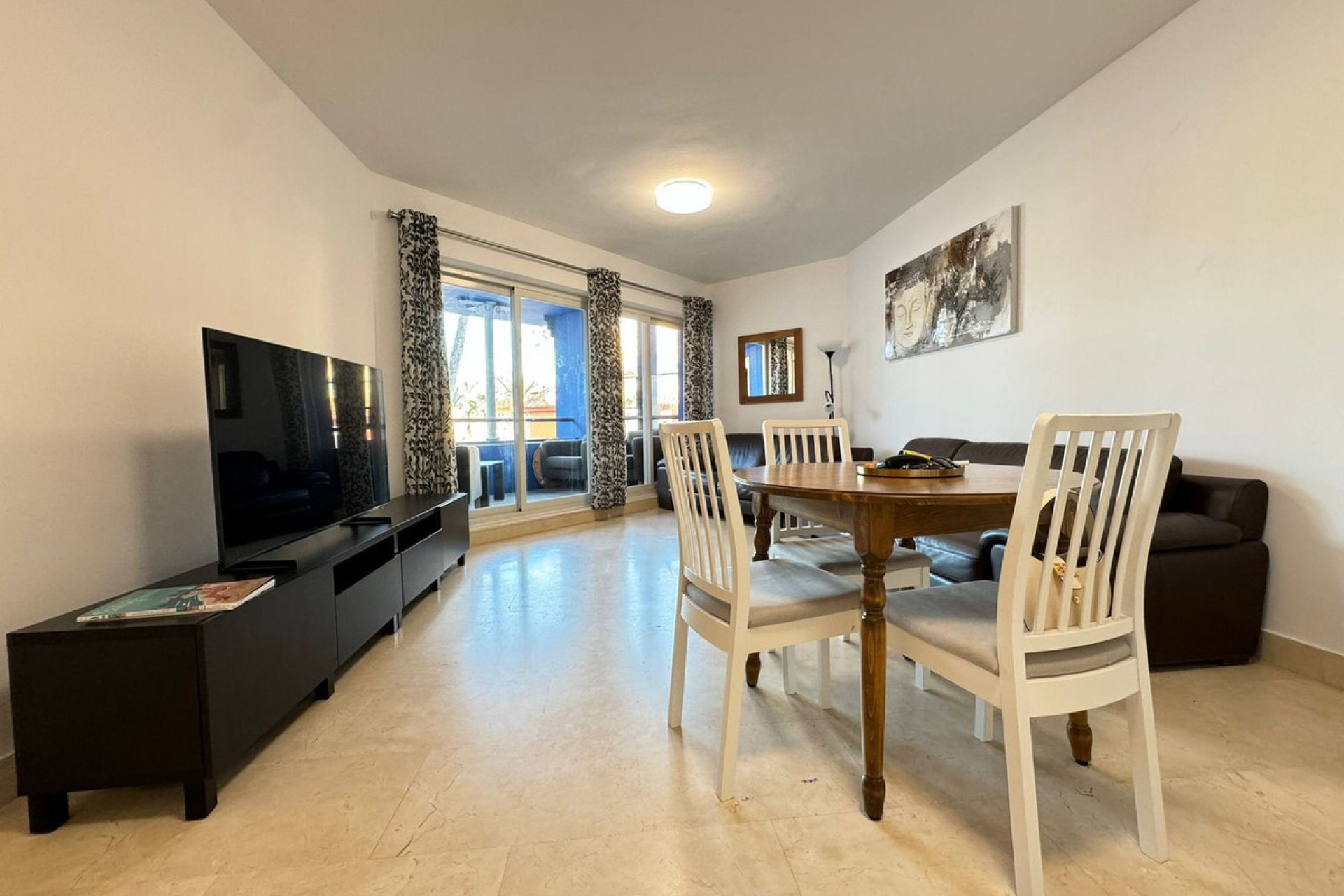 Resale - Apartment - Middle Floor Apartment - Sotogrande Marina