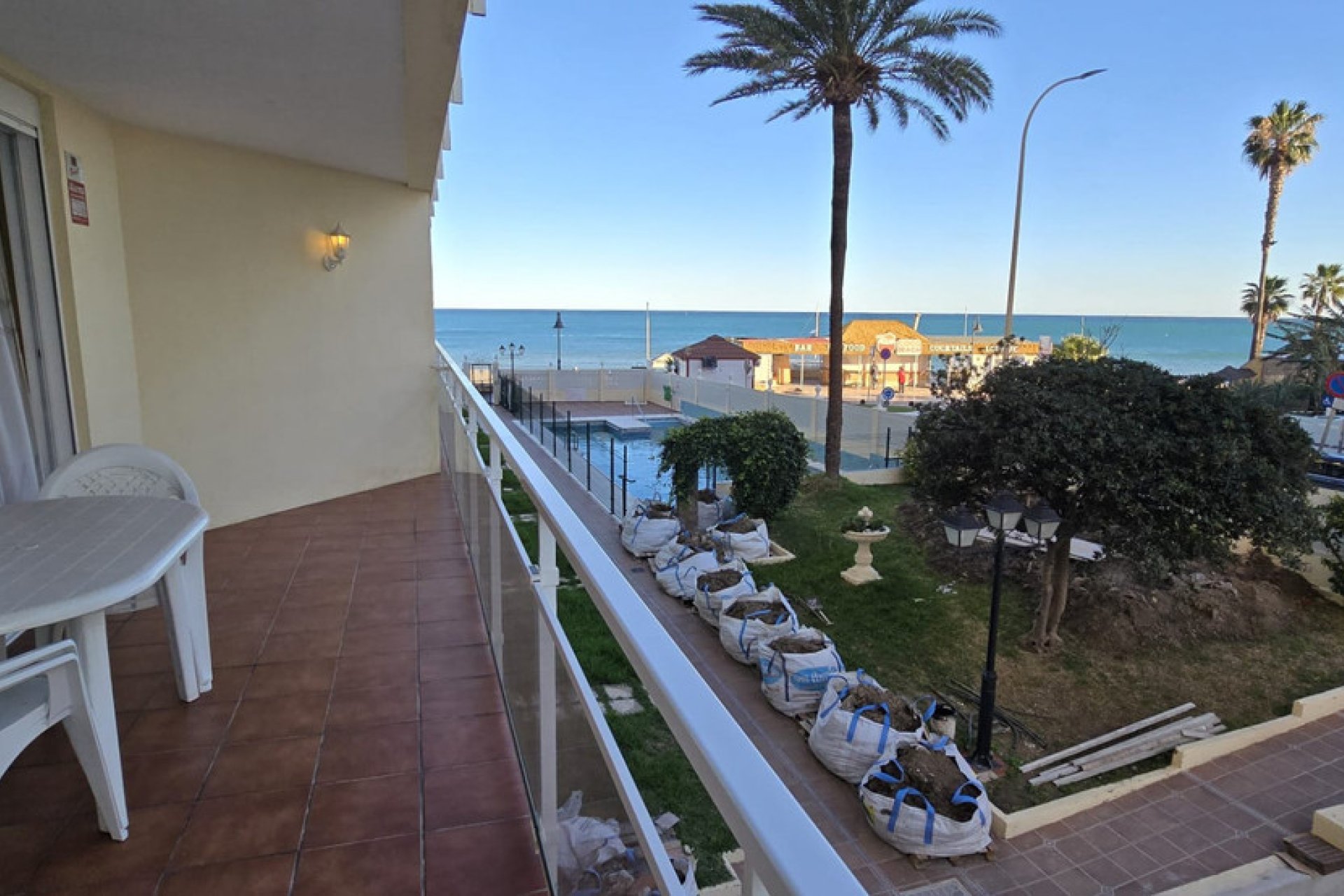 Resale - Apartment - Middle Floor Apartment - Torremolinos - La Carihuela