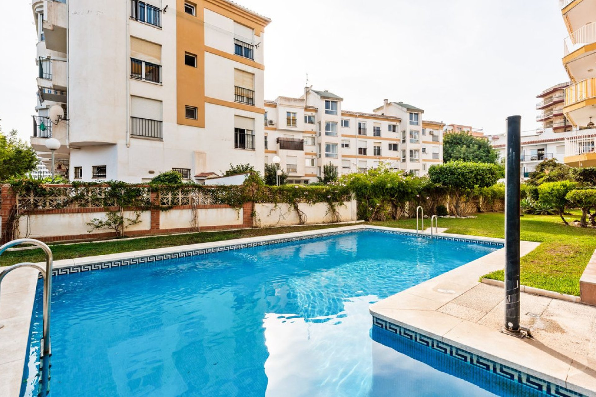 Resale - Apartment - Middle Floor Apartment - Torremolinos