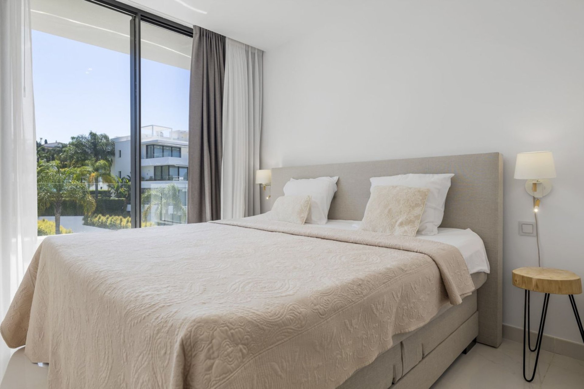 Resale - Apartment - Penthouse - Benahavís - Benahavís Centro