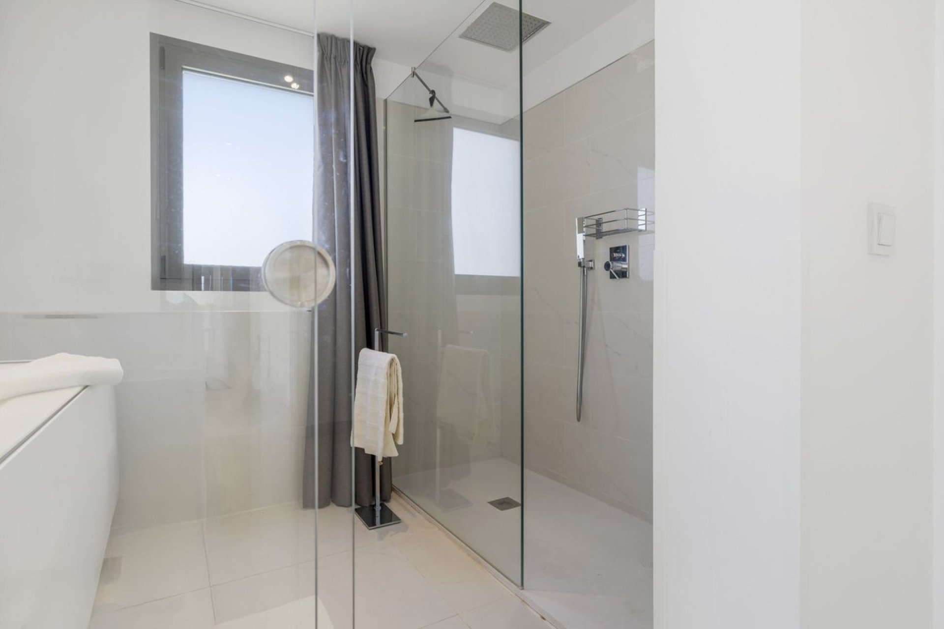 Resale - Apartment - Penthouse - Benahavís - Benahavís Centro