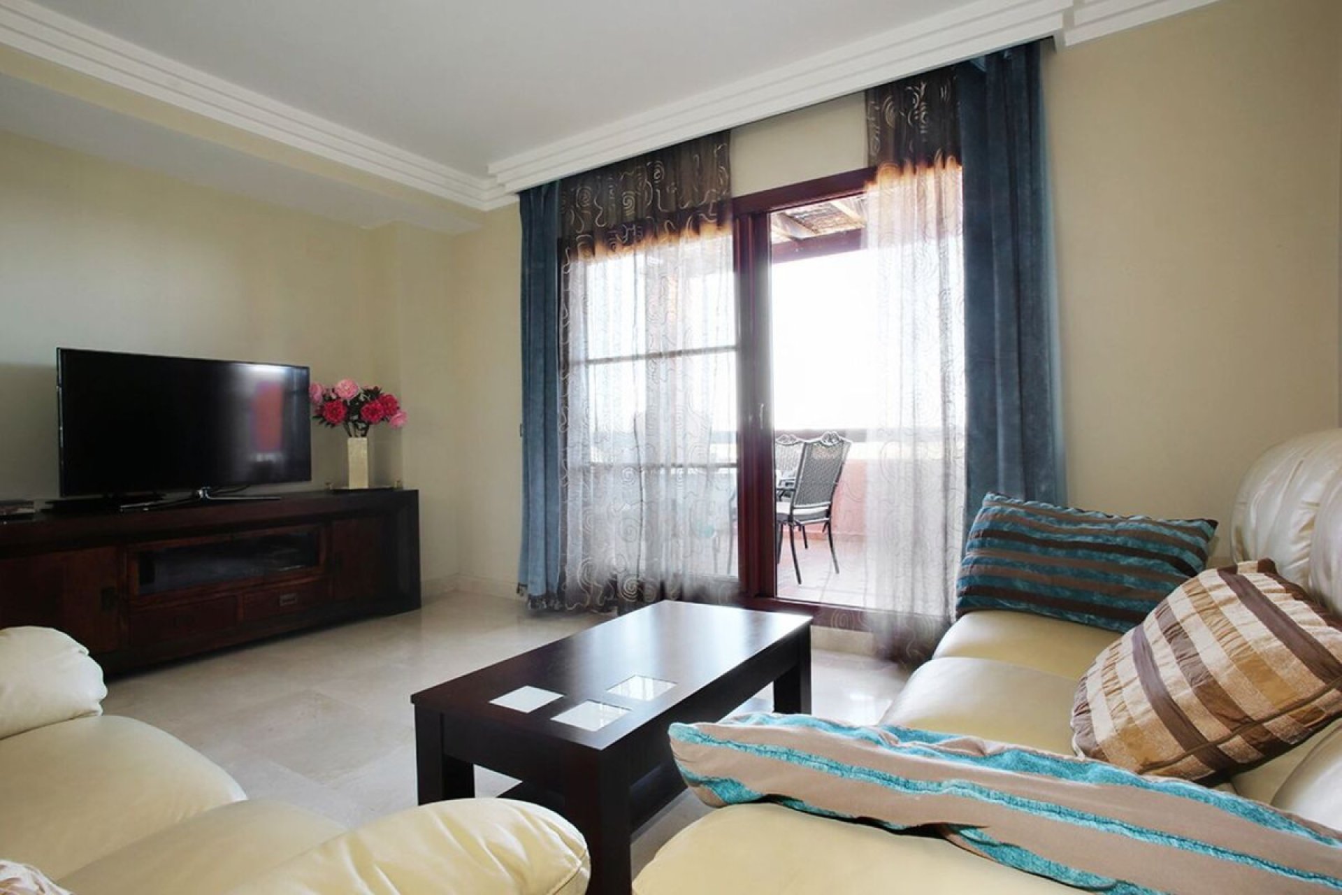 Resale - Apartment - Penthouse - Benahavís - Benahavís Centro