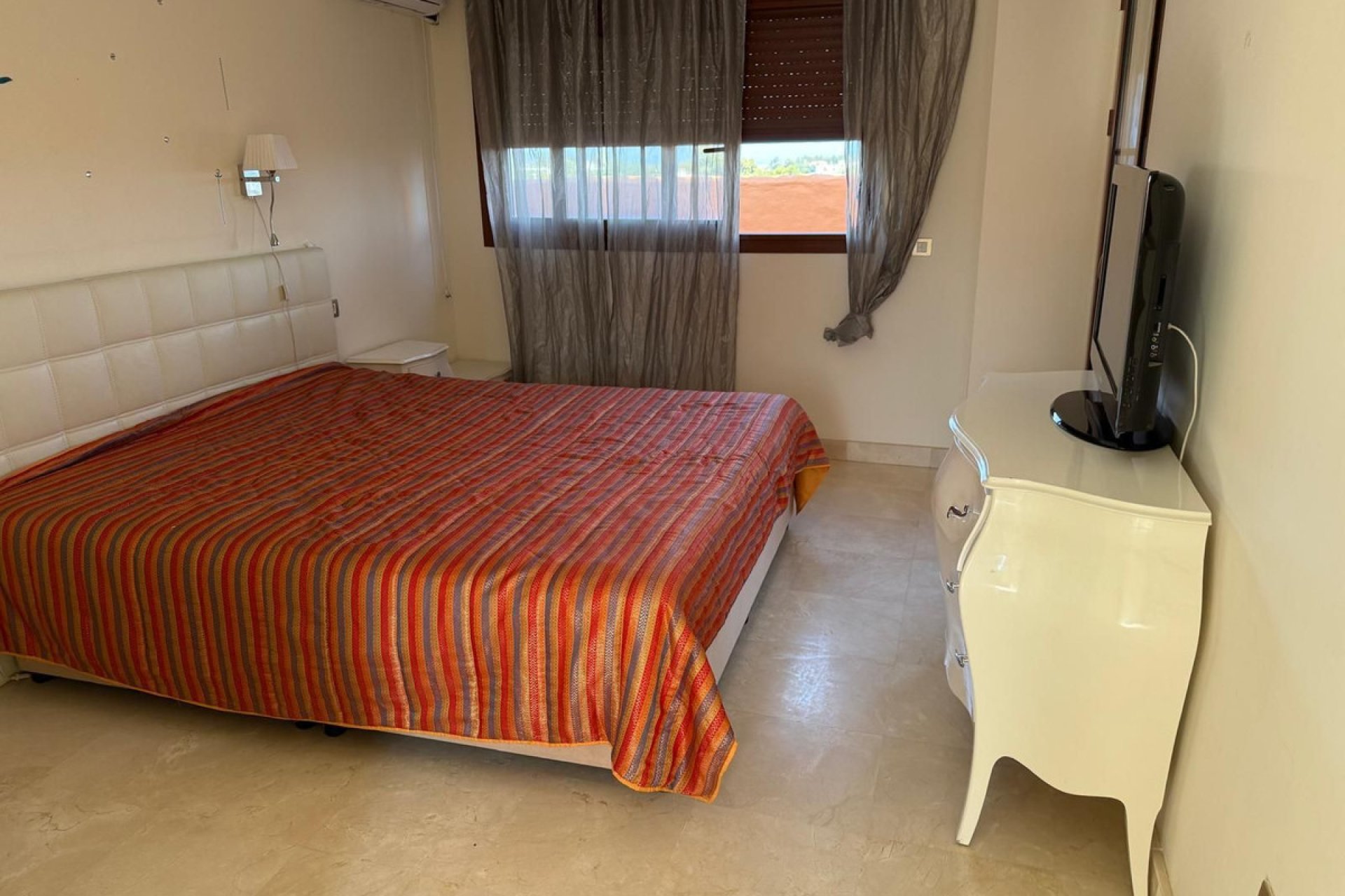 Resale - Apartment - Penthouse - Benahavís - Benahavís Centro