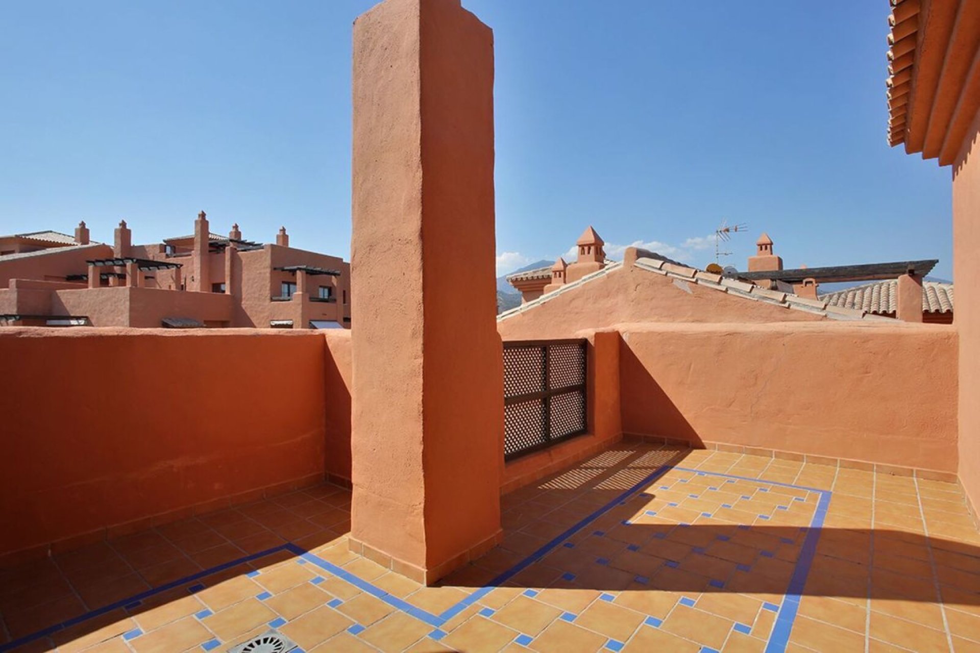 Resale - Apartment - Penthouse - Benahavís - Benahavís Centro