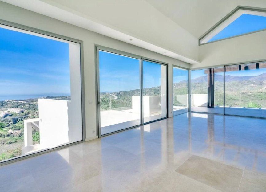 Resale - Apartment - Penthouse - Benahavís - Benahavís Centro