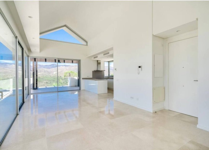 Resale - Apartment - Penthouse - Benahavís - Benahavís Centro