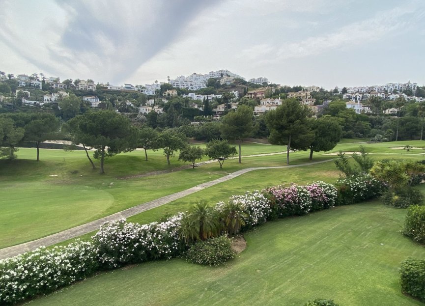 Resale - Apartment - Penthouse - Benahavís - Benahavís Centro