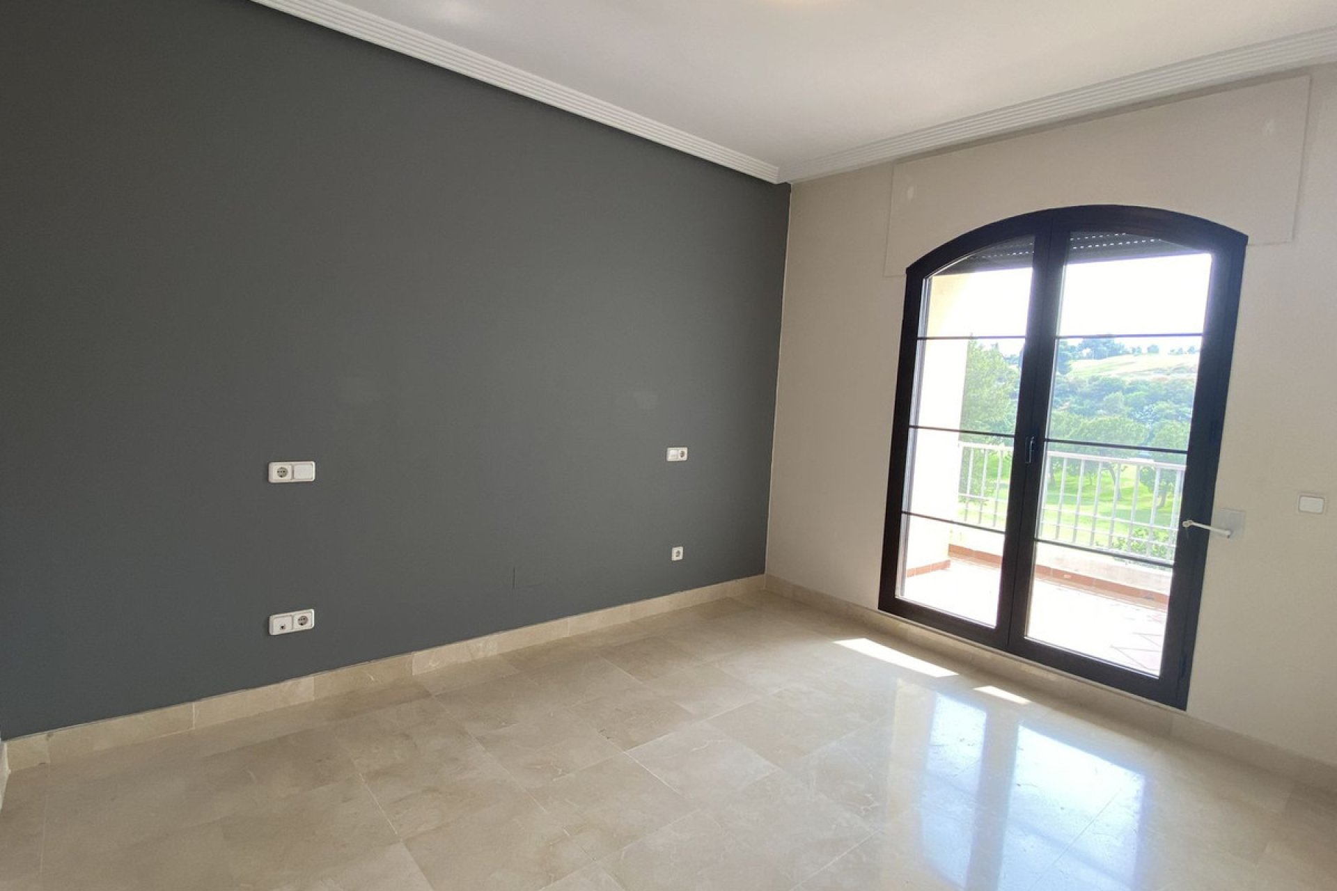 Resale - Apartment - Penthouse - Benahavís - Benahavís Centro
