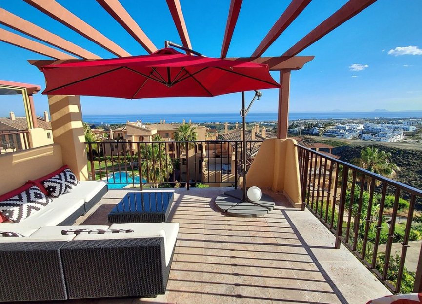 Resale - Apartment - Penthouse - Benahavís - Benahavís Centro