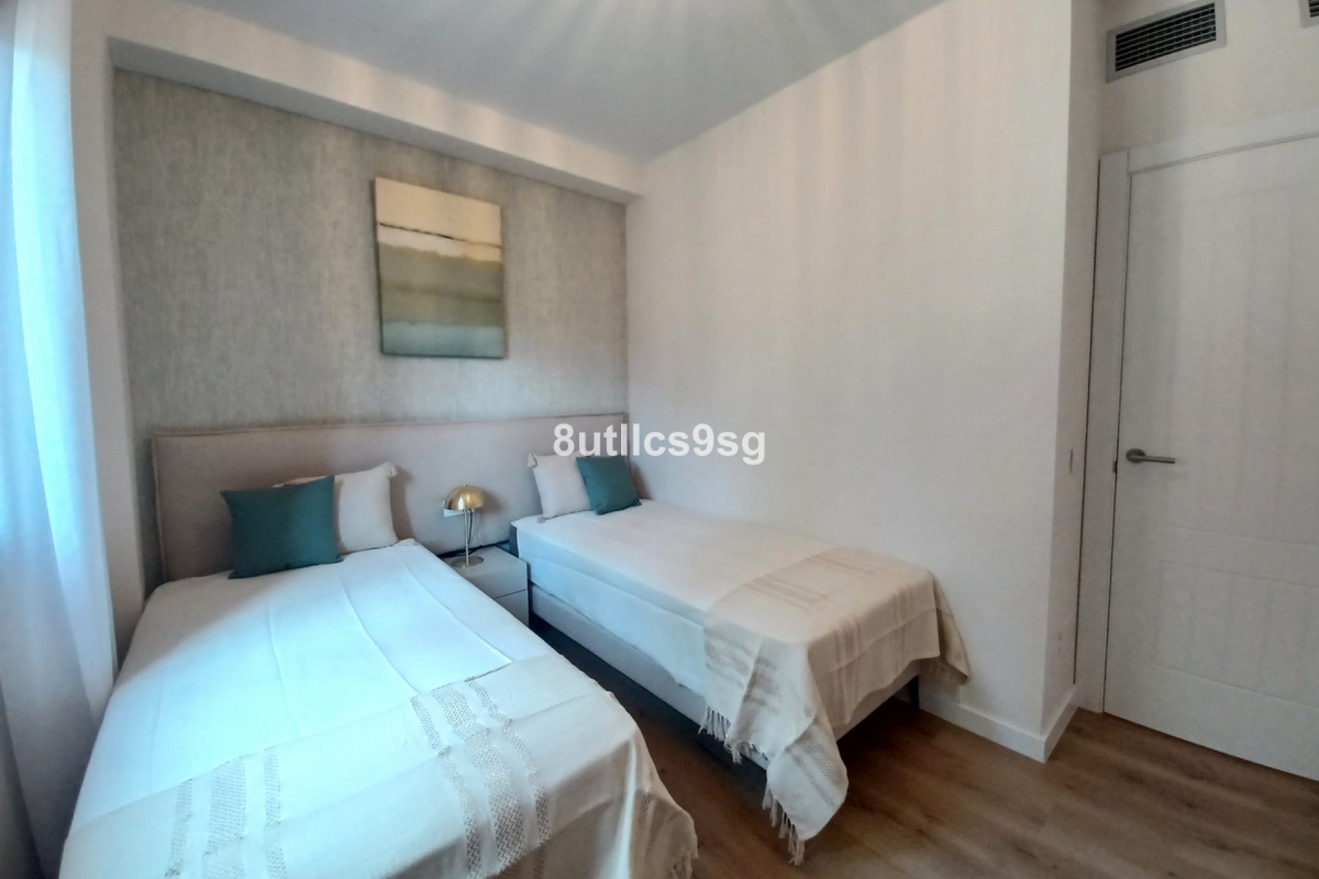 Resale - Apartment - Penthouse - Benahavís - Benahavís Centro