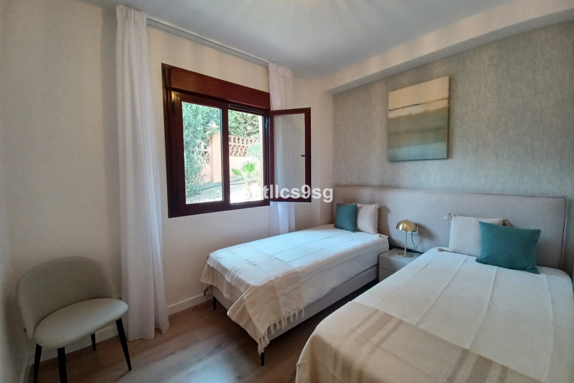 Resale - Apartment - Penthouse - Benahavís - Benahavís Centro