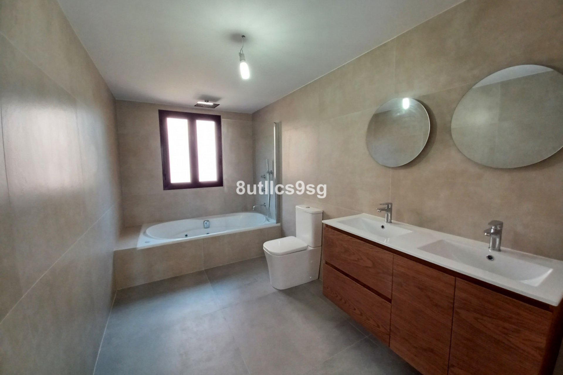 Resale - Apartment - Penthouse - Benahavís - Benahavís Centro