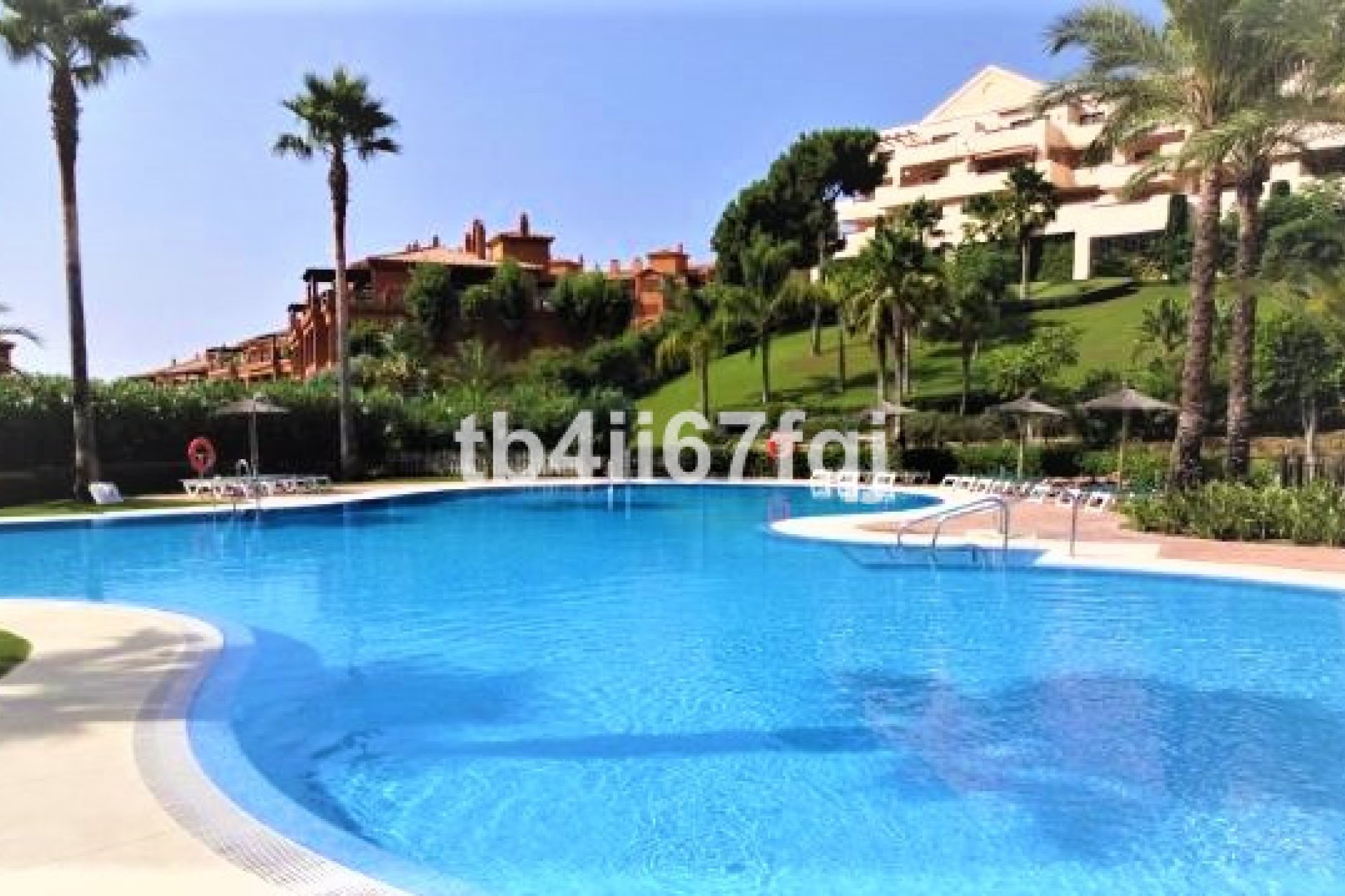 Resale - Apartment - Penthouse - Benahavís - Benahavís Centro