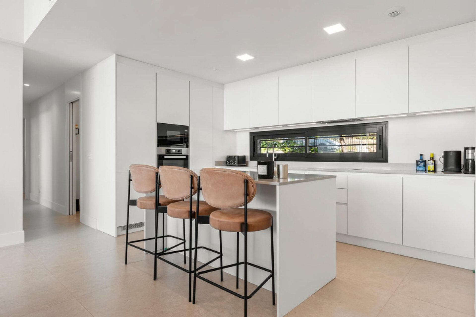 Resale - Apartment - Penthouse - Benahavís - Benahavís Centro