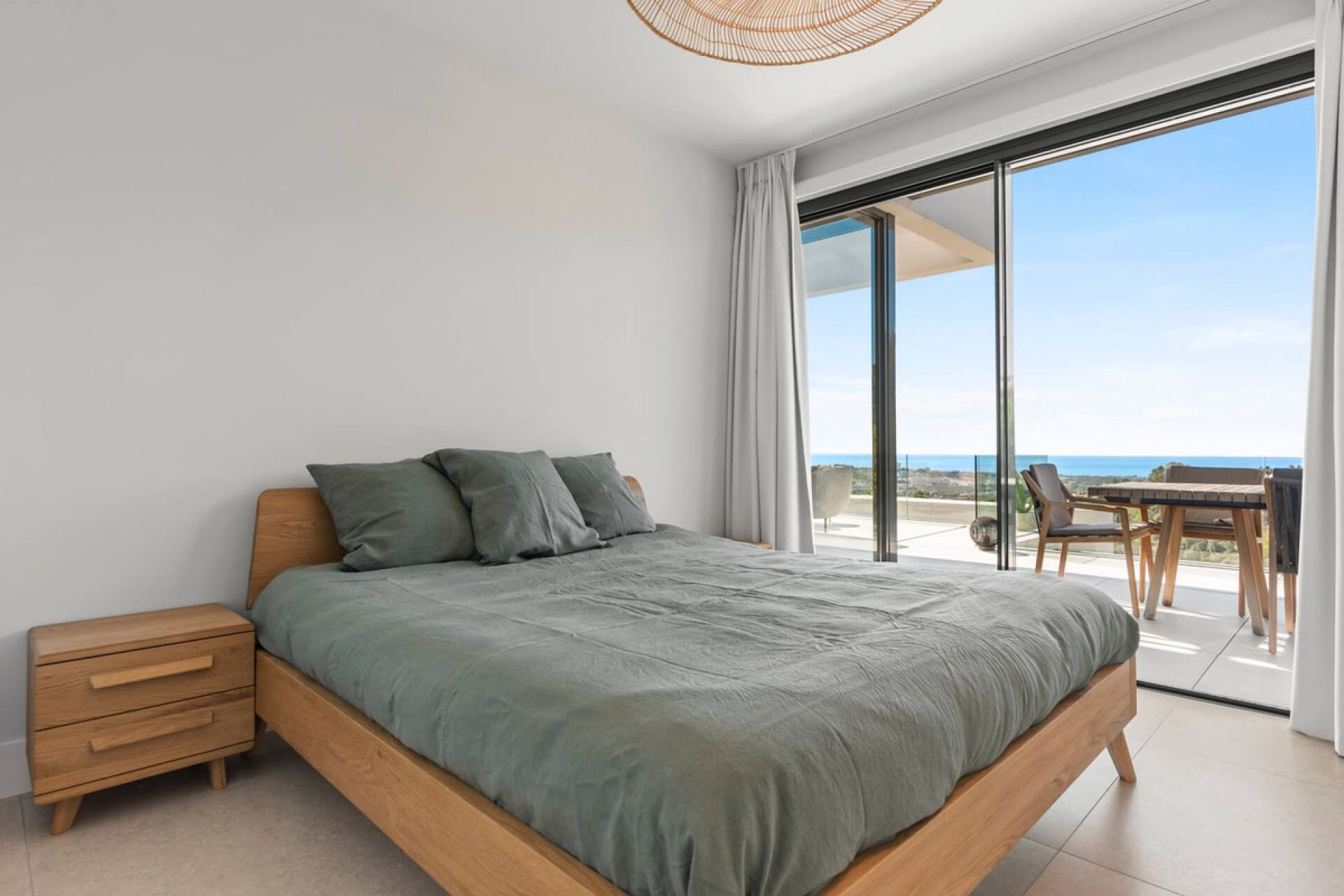 Resale - Apartment - Penthouse - Benahavís - Benahavís Centro