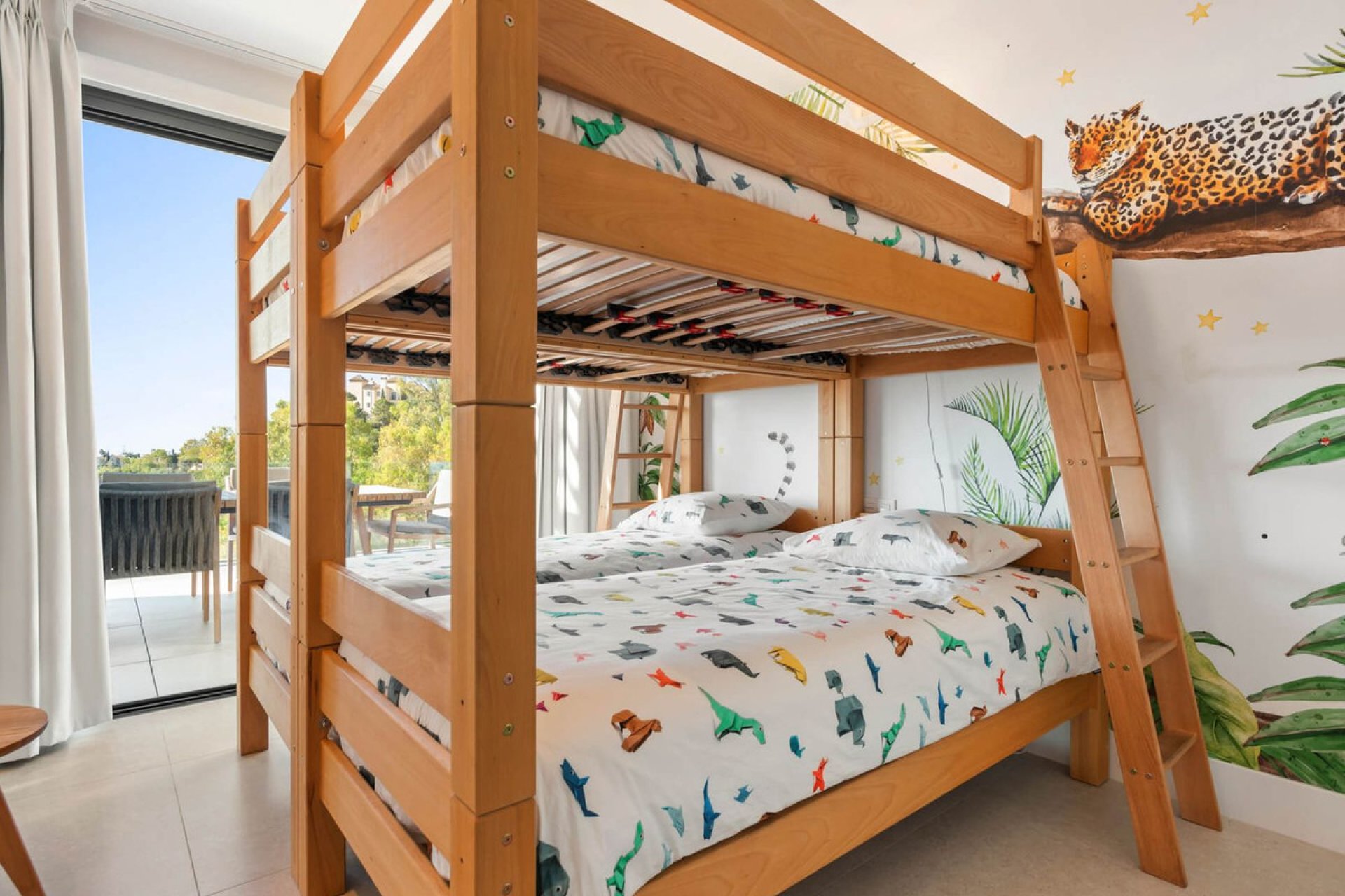 Resale - Apartment - Penthouse - Benahavís - Benahavís Centro