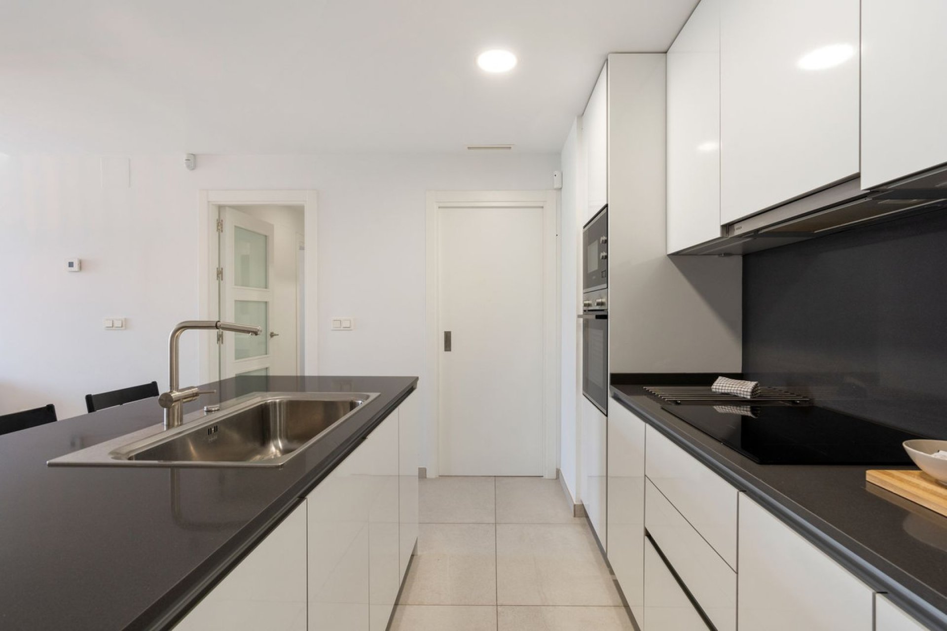 Resale - Apartment - Penthouse - Benahavís - Benahavís Centro