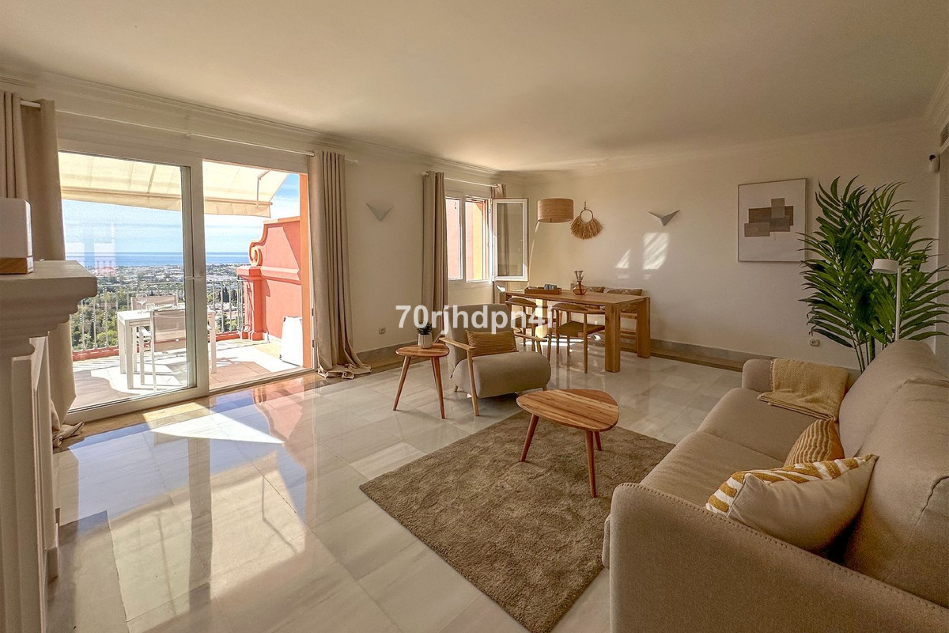 Resale - Apartment - Penthouse - Benahavís - Benahavís Centro