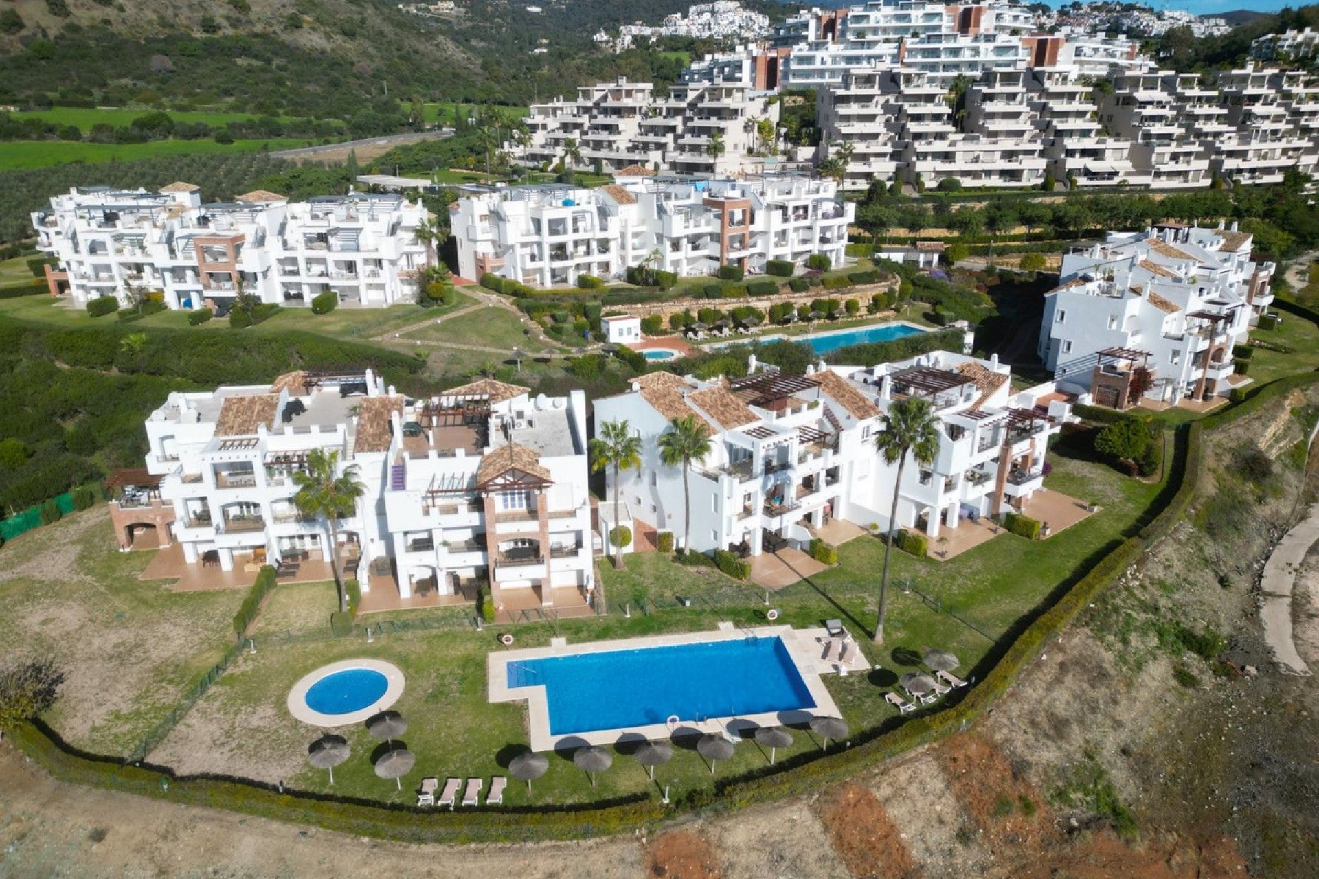 Resale - Apartment - Penthouse - Benahavís - Benahavís Centro