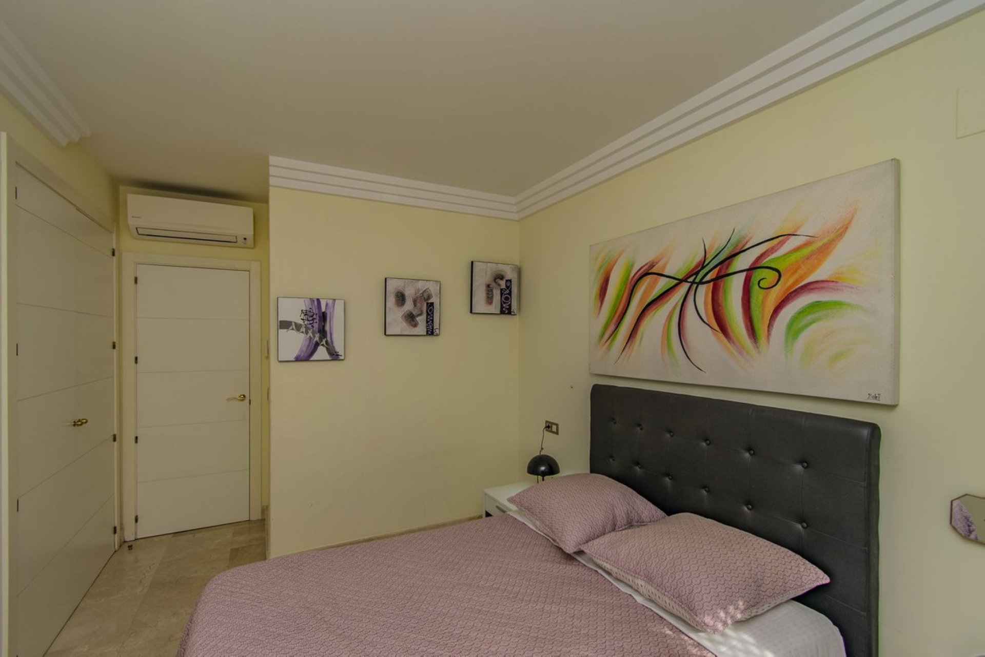 Resale - Apartment - Penthouse - Benahavís - Benahavís Centro