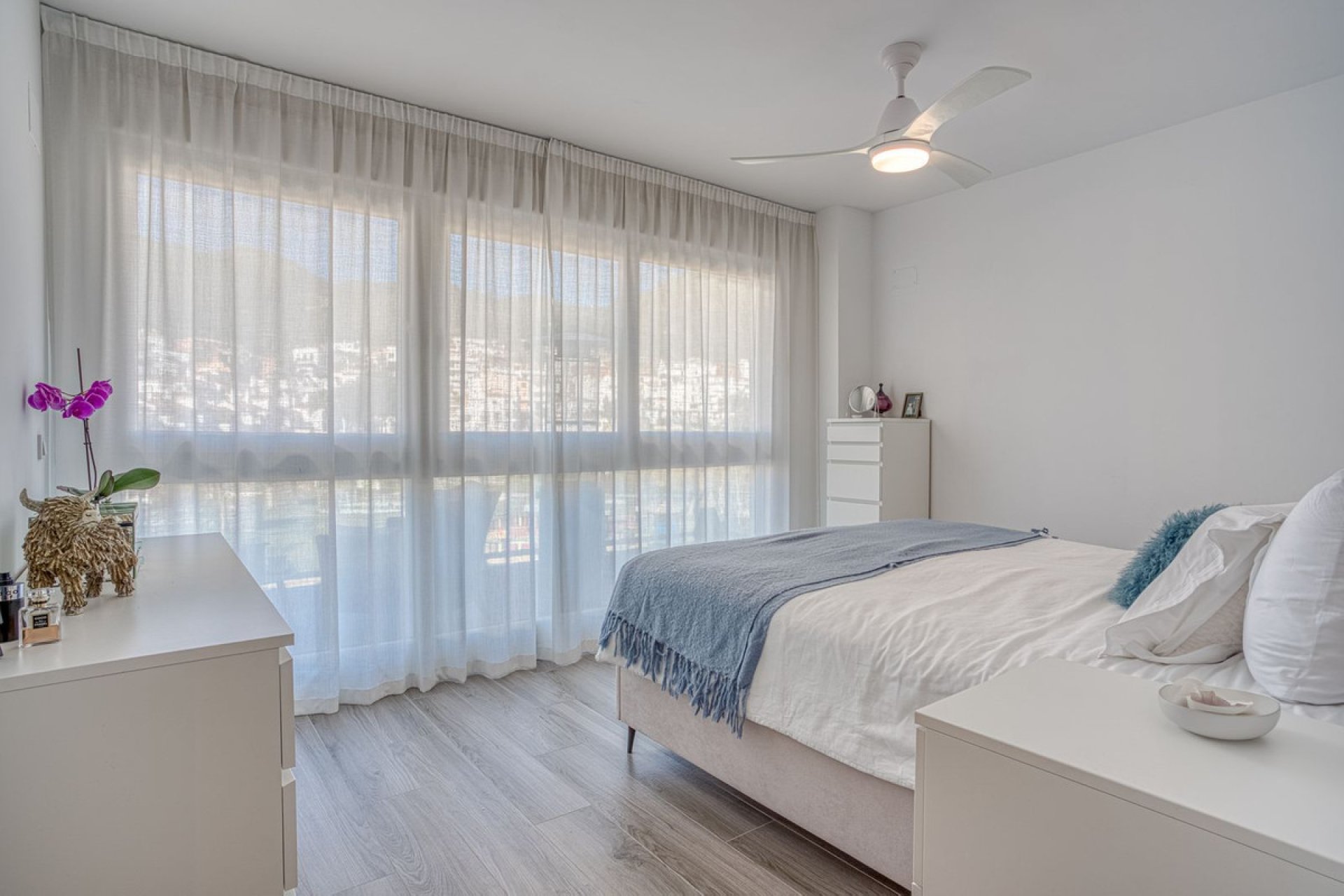 Resale - Apartment - Penthouse - Benahavís - Benahavís Centro