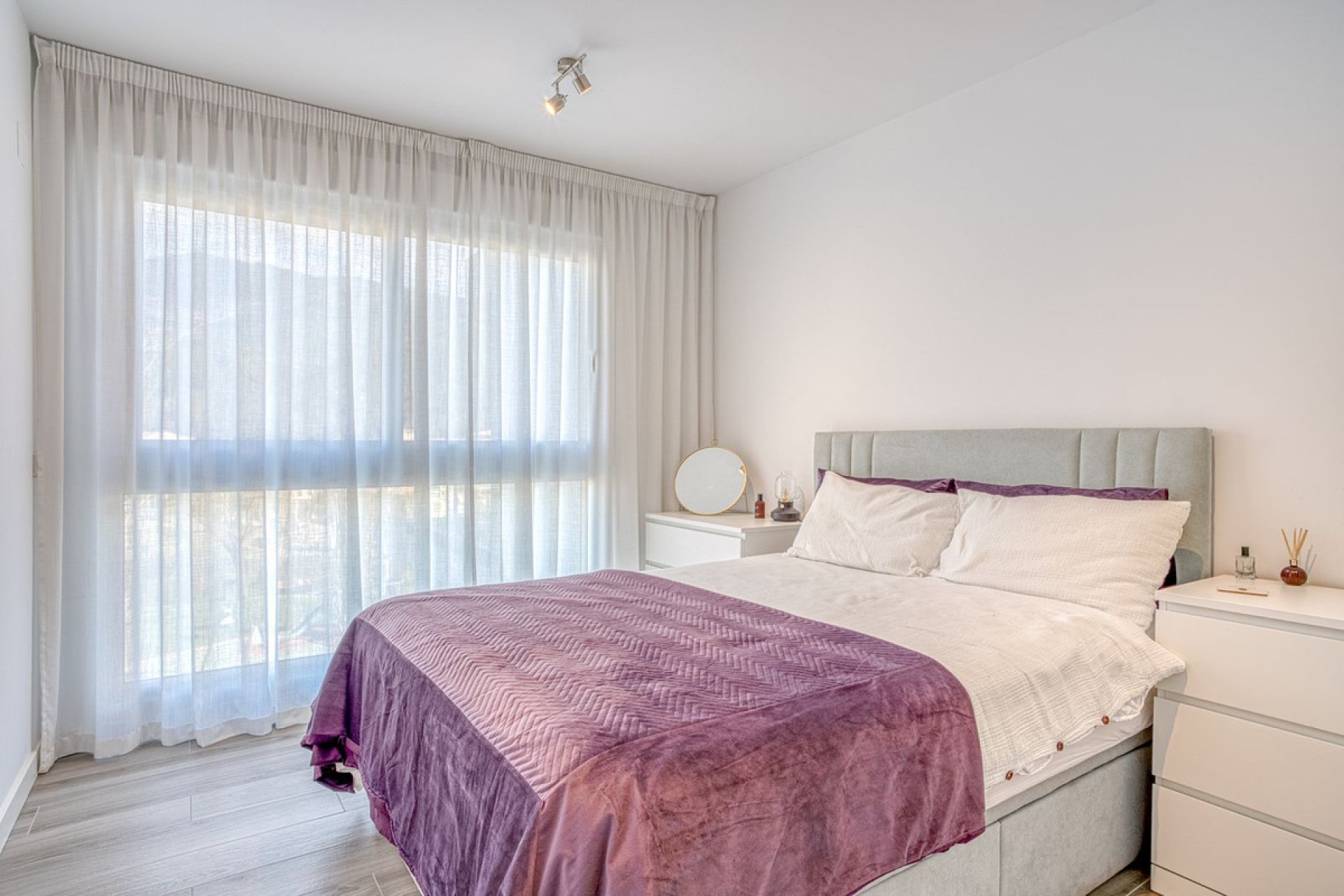 Resale - Apartment - Penthouse - Benahavís - Benahavís Centro