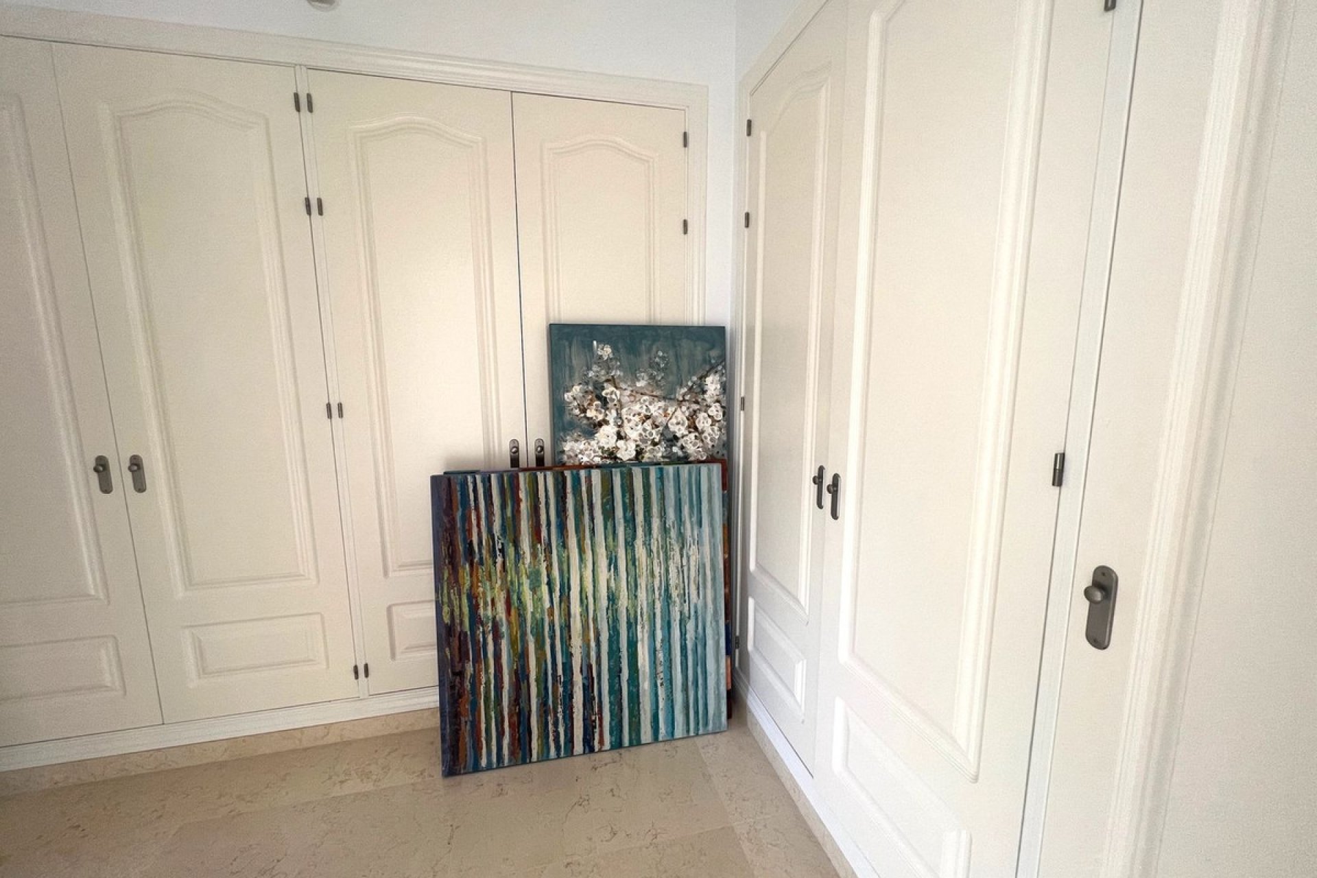 Resale - Apartment - Penthouse - Benahavís - Benahavís Centro