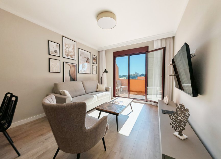 Resale - Apartment - Penthouse - Benahavís - Benahavís Centro