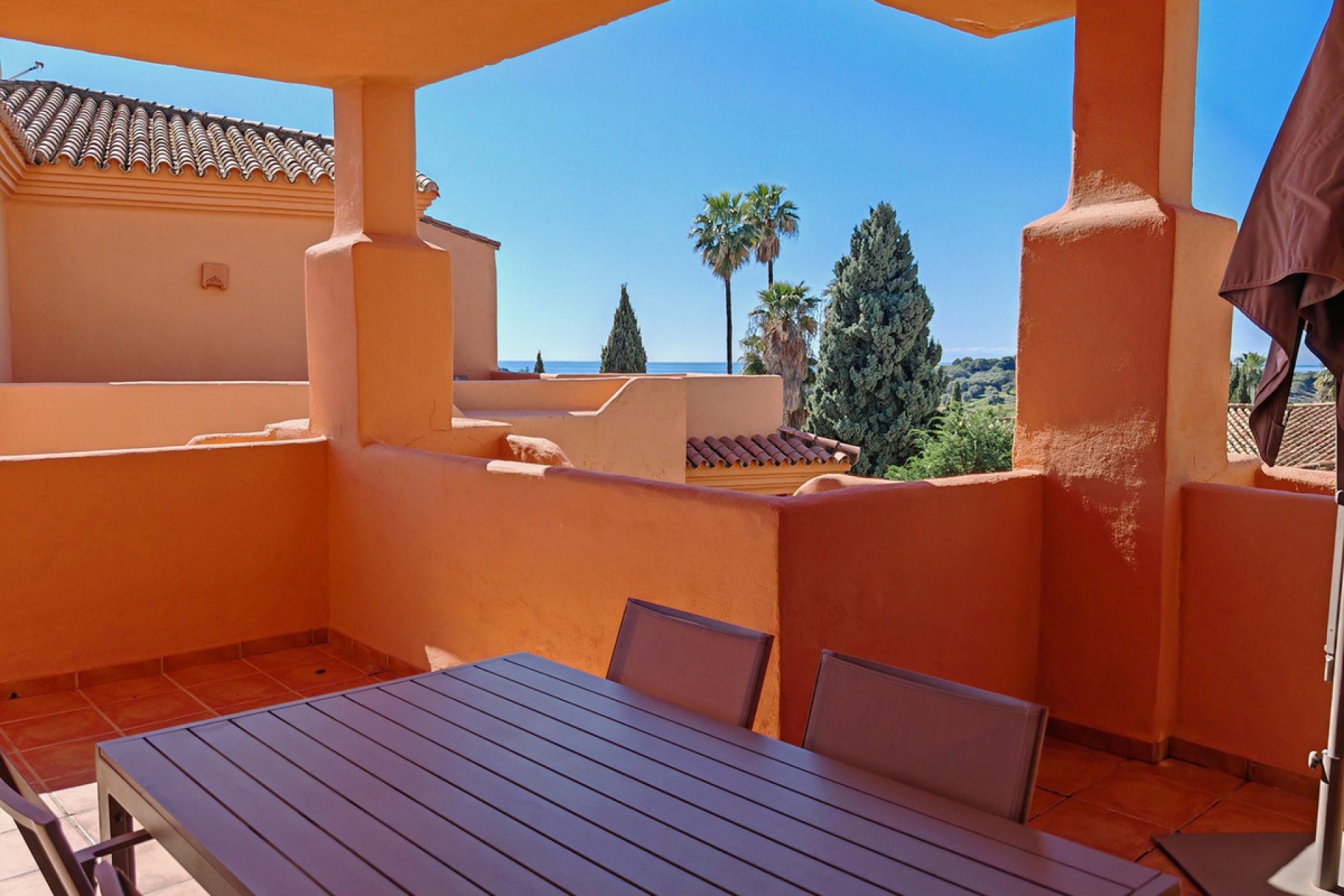 Resale - Apartment - Penthouse - Benahavís - Benahavís Centro