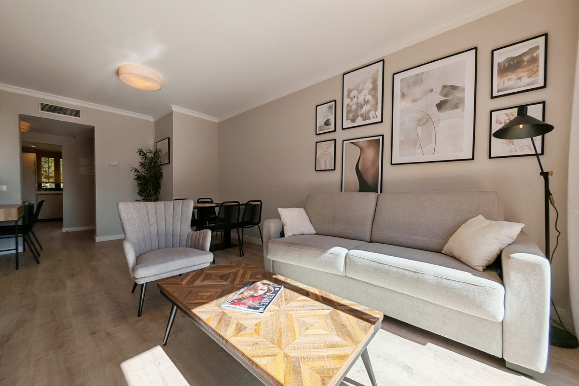 Resale - Apartment - Penthouse - Benahavís - Benahavís Centro