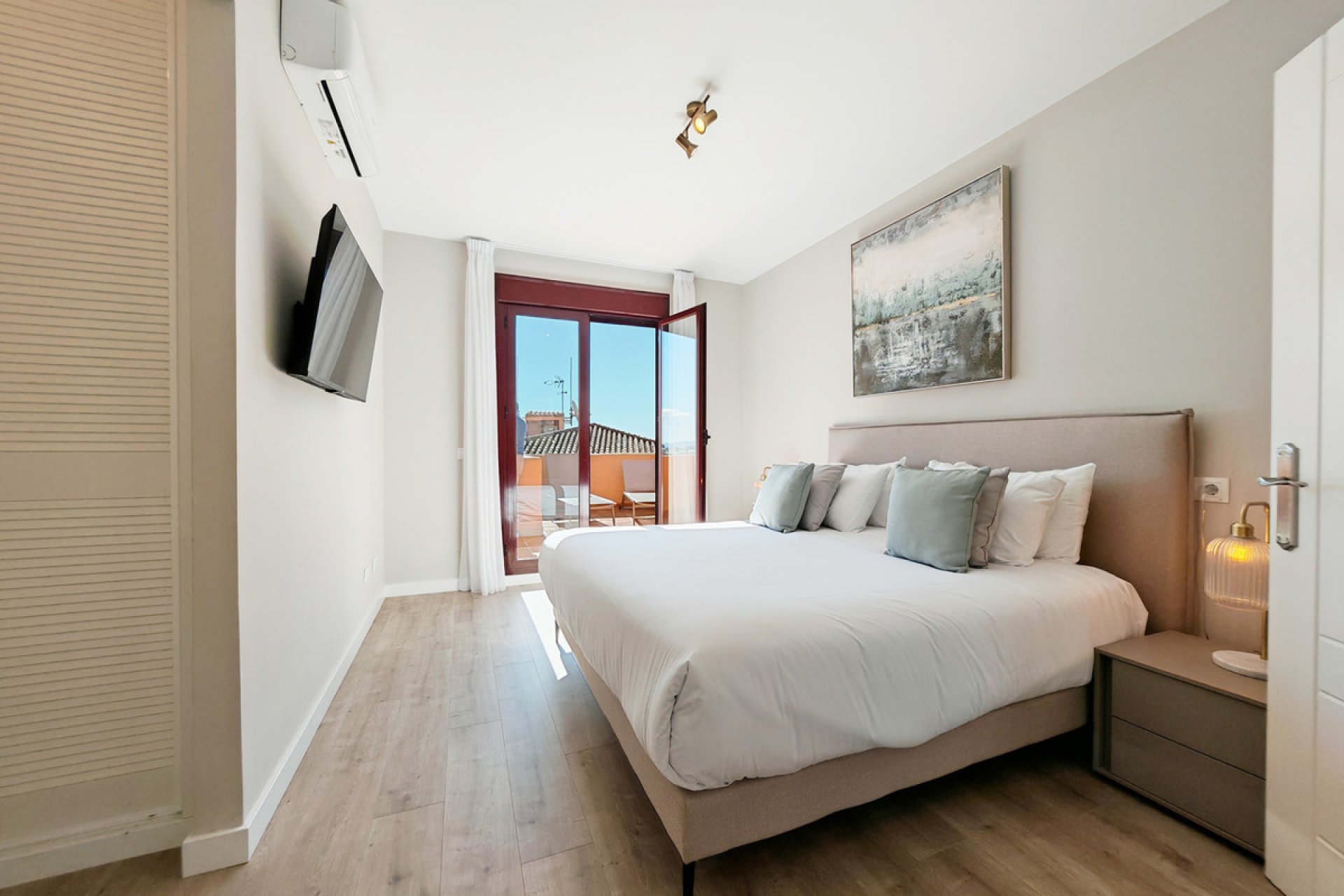 Resale - Apartment - Penthouse - Benahavís - Benahavís Centro