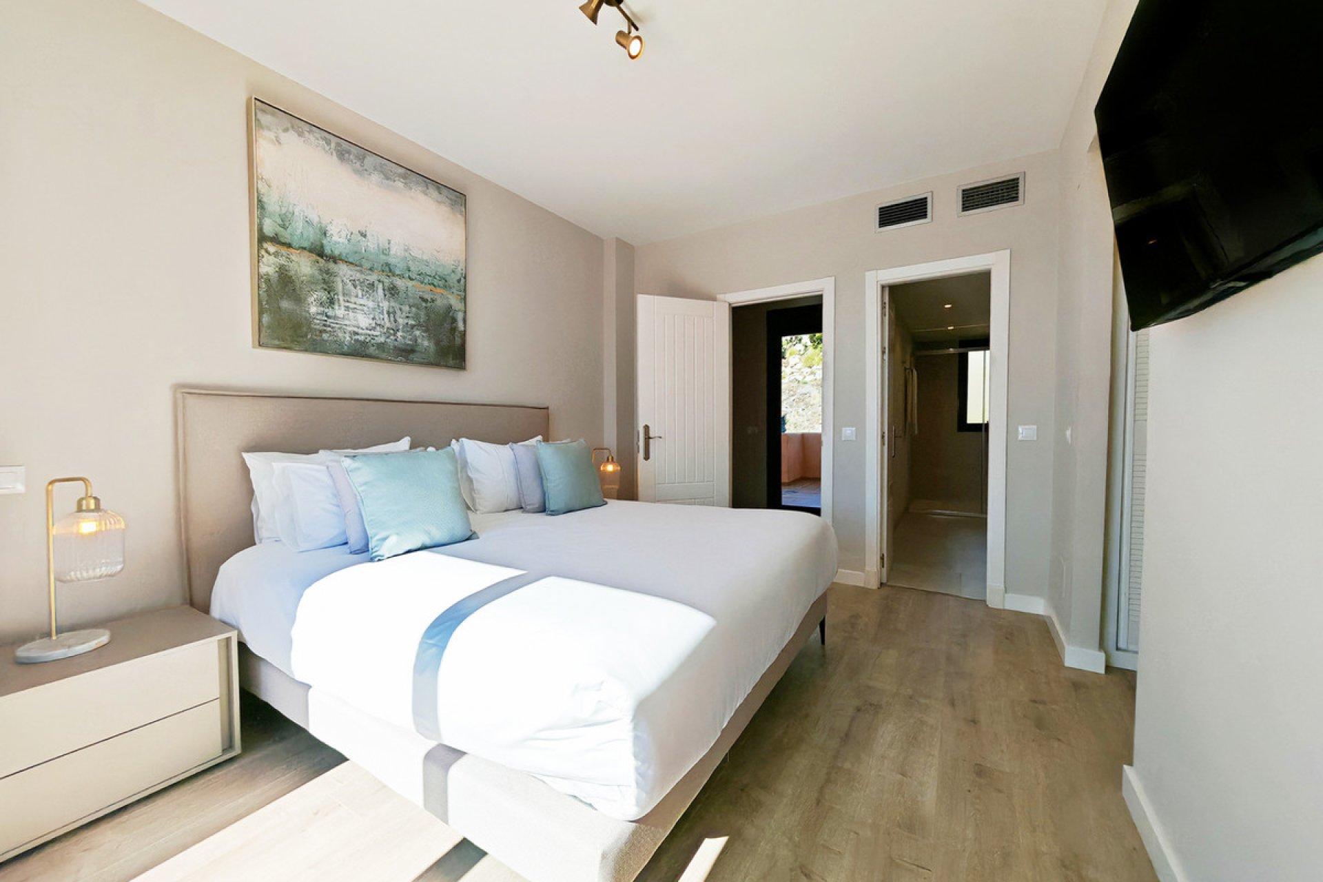 Resale - Apartment - Penthouse - Benahavís - Benahavís Centro