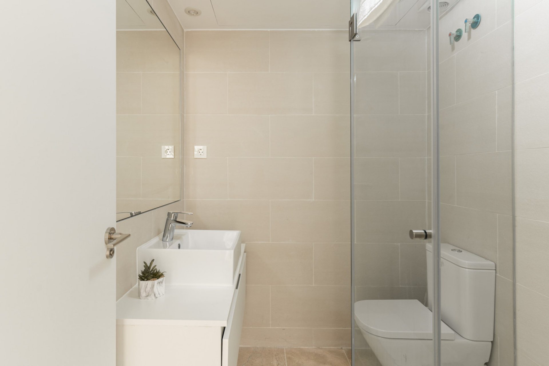 Resale - Apartment - Penthouse - Benahavís - Benahavís Centro