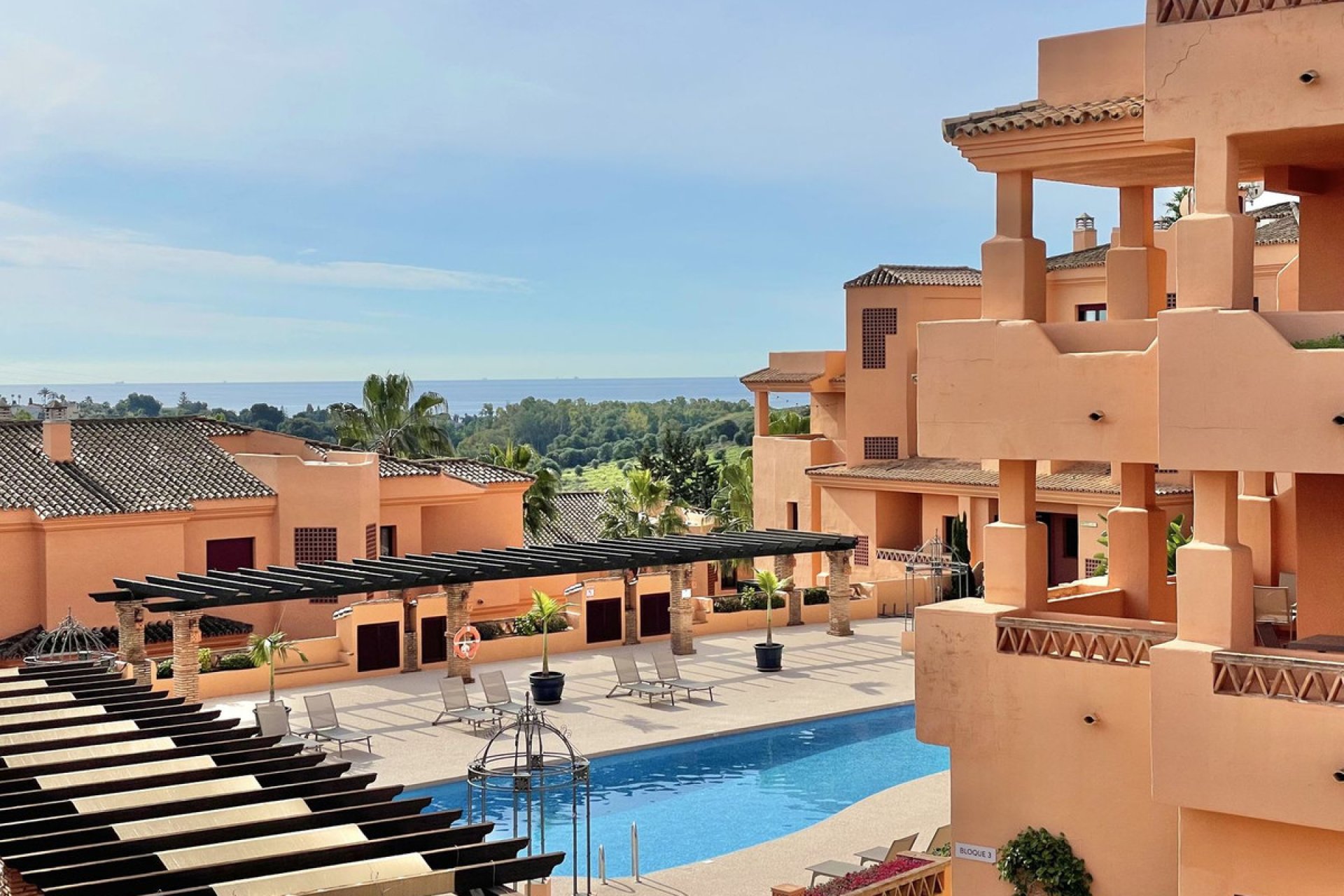 Resale - Apartment - Penthouse - Benahavís - Benahavís Centro