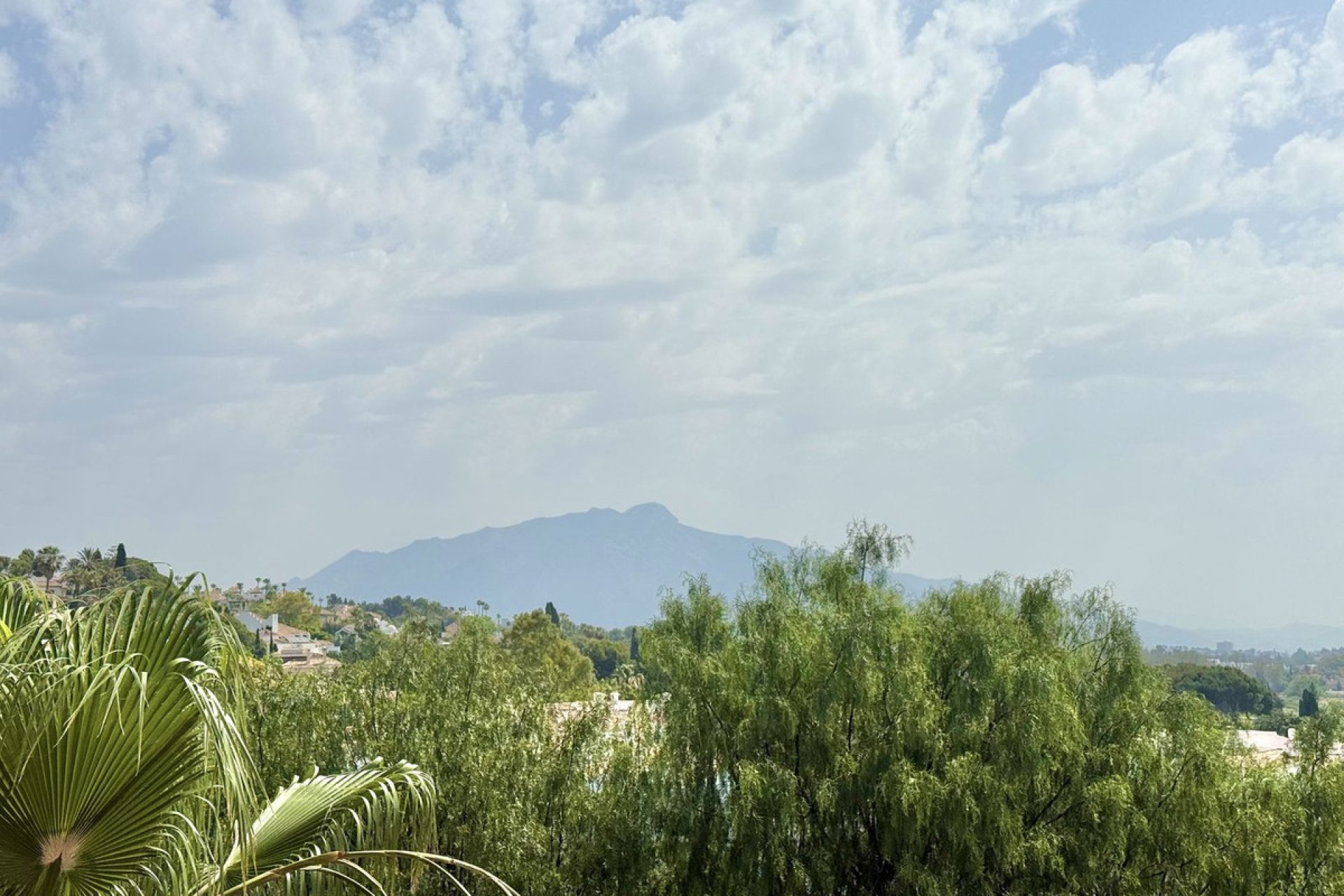 Resale - Apartment - Penthouse - Benahavís - Benahavís Centro