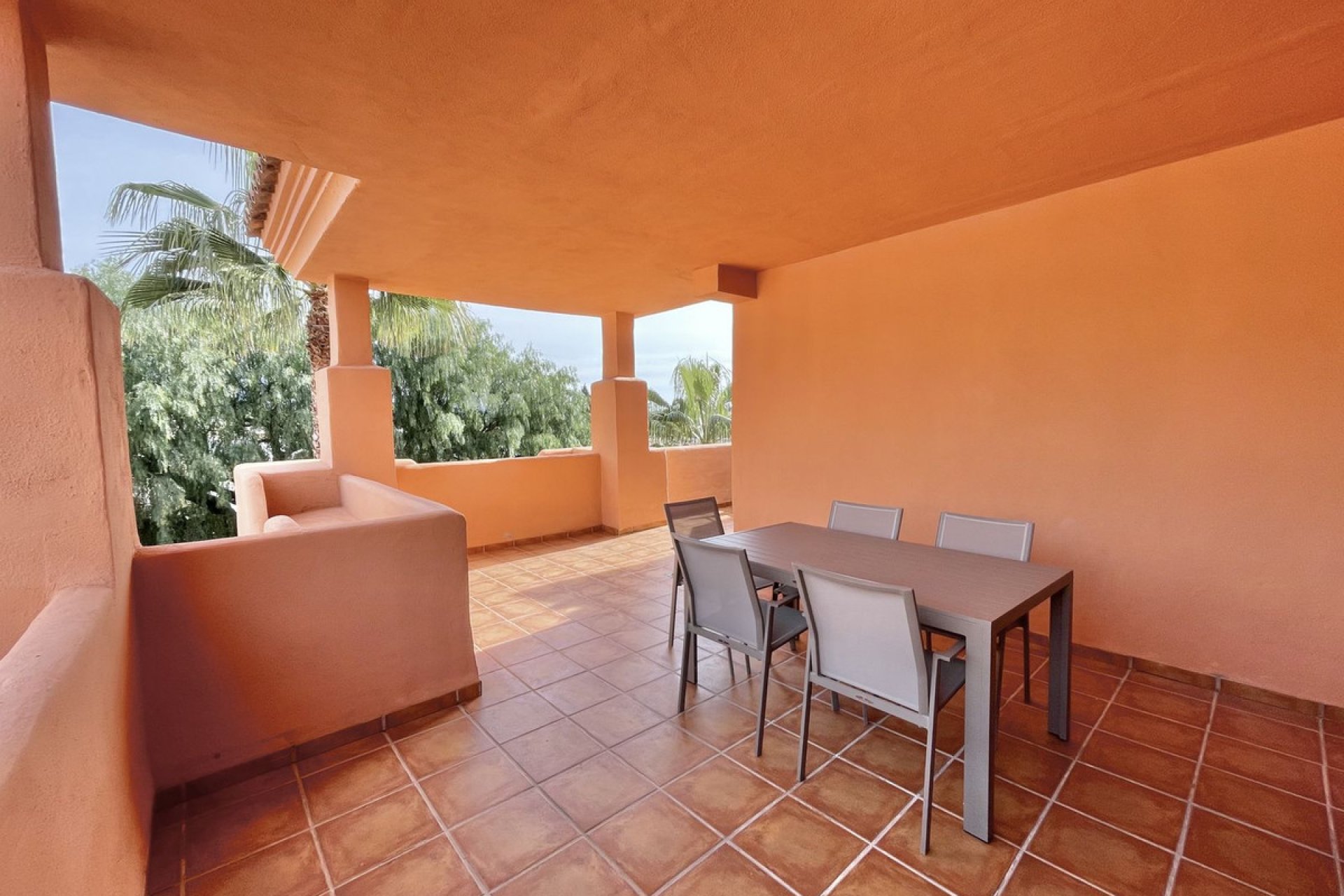 Resale - Apartment - Penthouse - Benahavís - Benahavís Centro