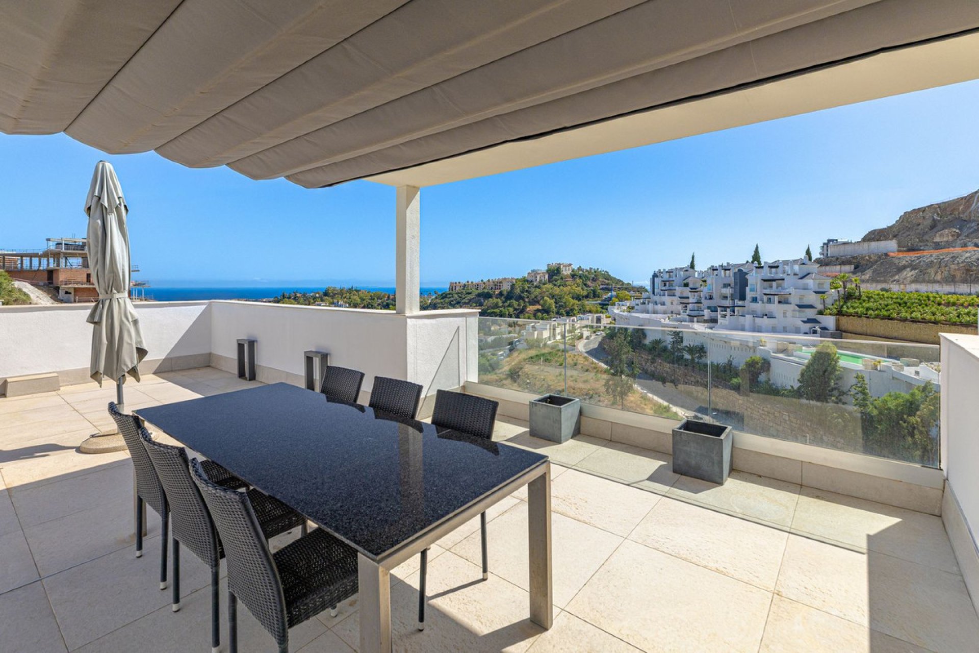 Resale - Apartment - Penthouse - Benahavís - La Quinta