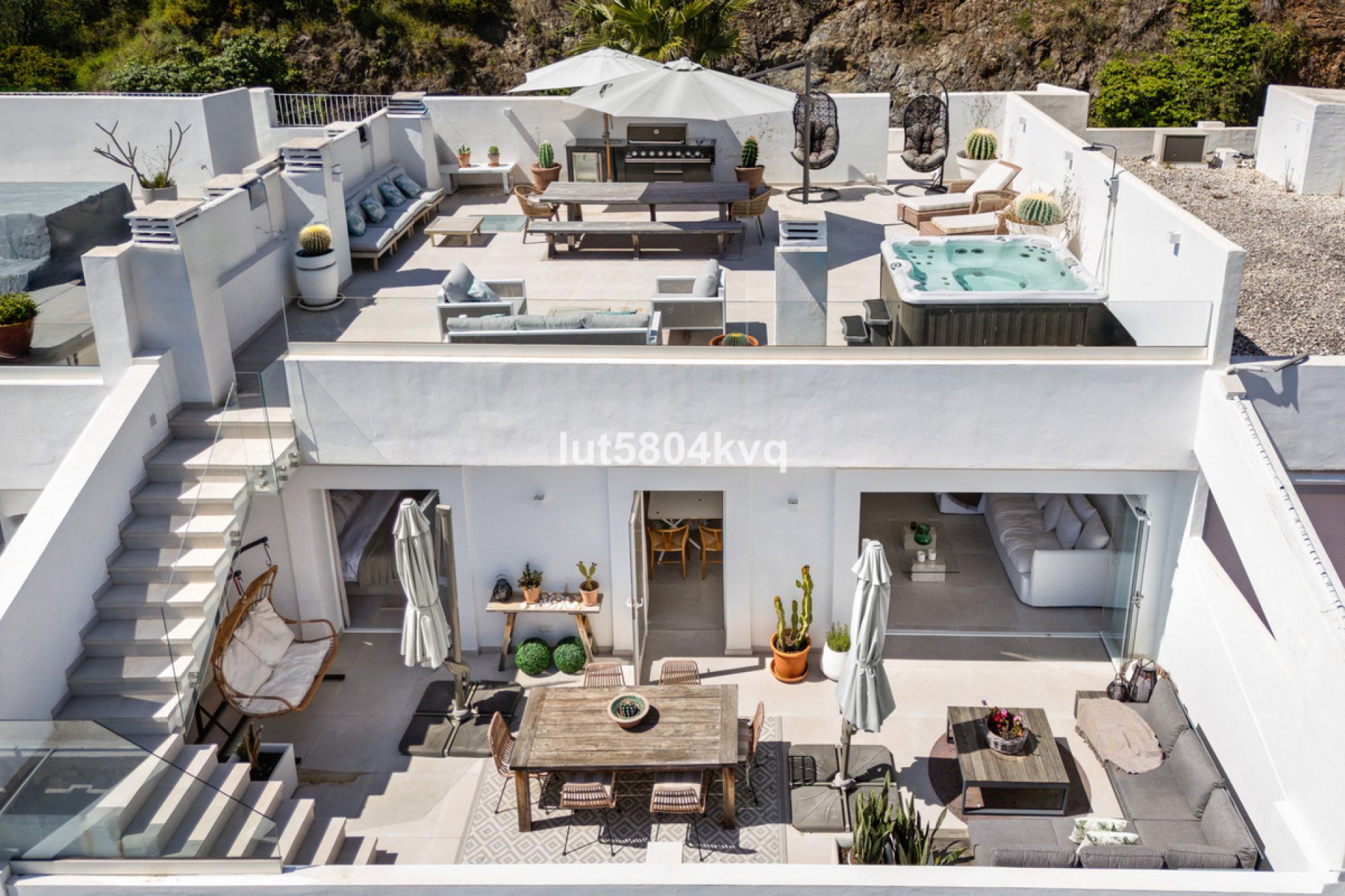 Resale - Apartment - Penthouse - Benahavís - La Quinta